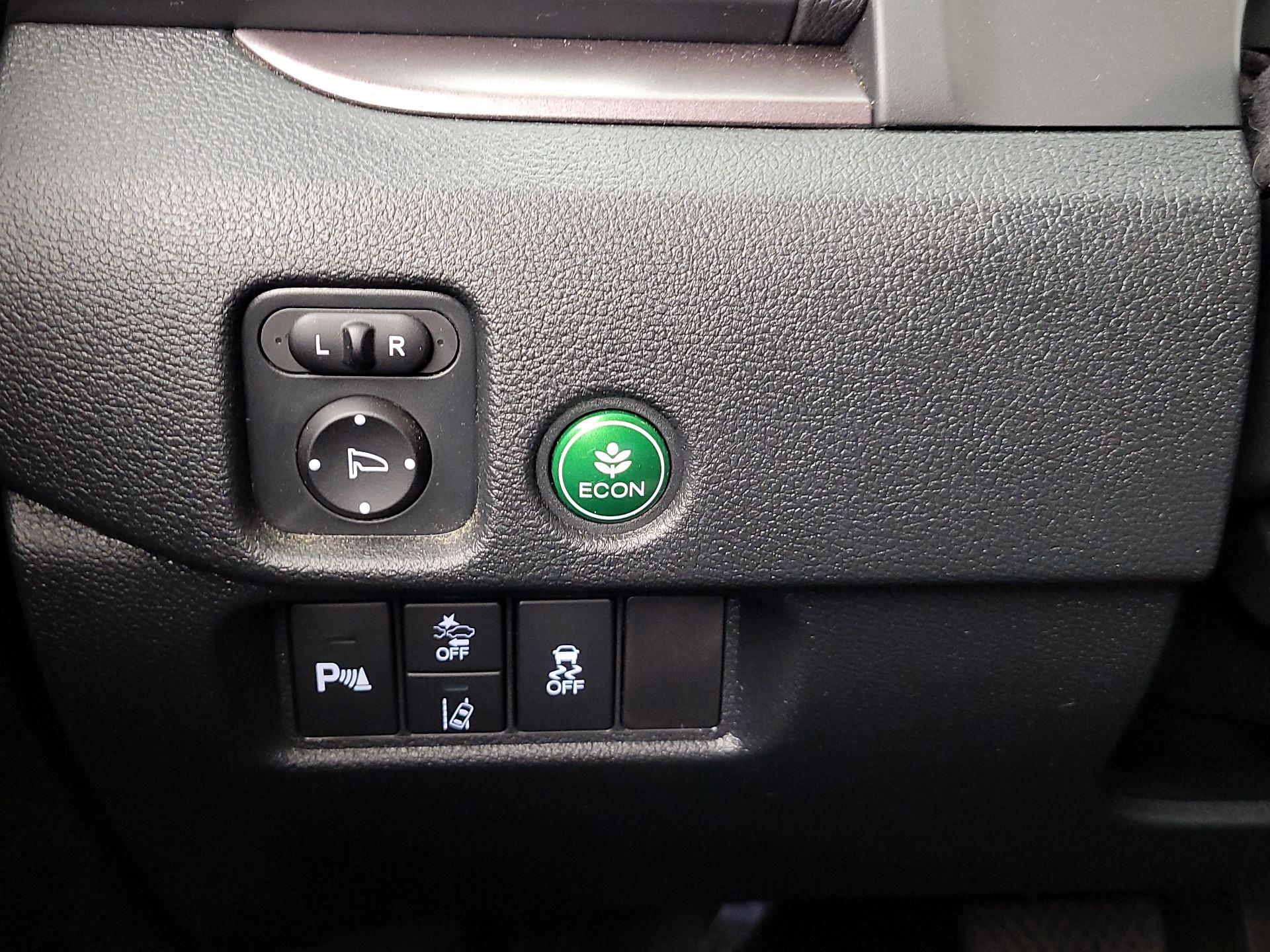 Thumbnail: 2022 Honda Passport - 13