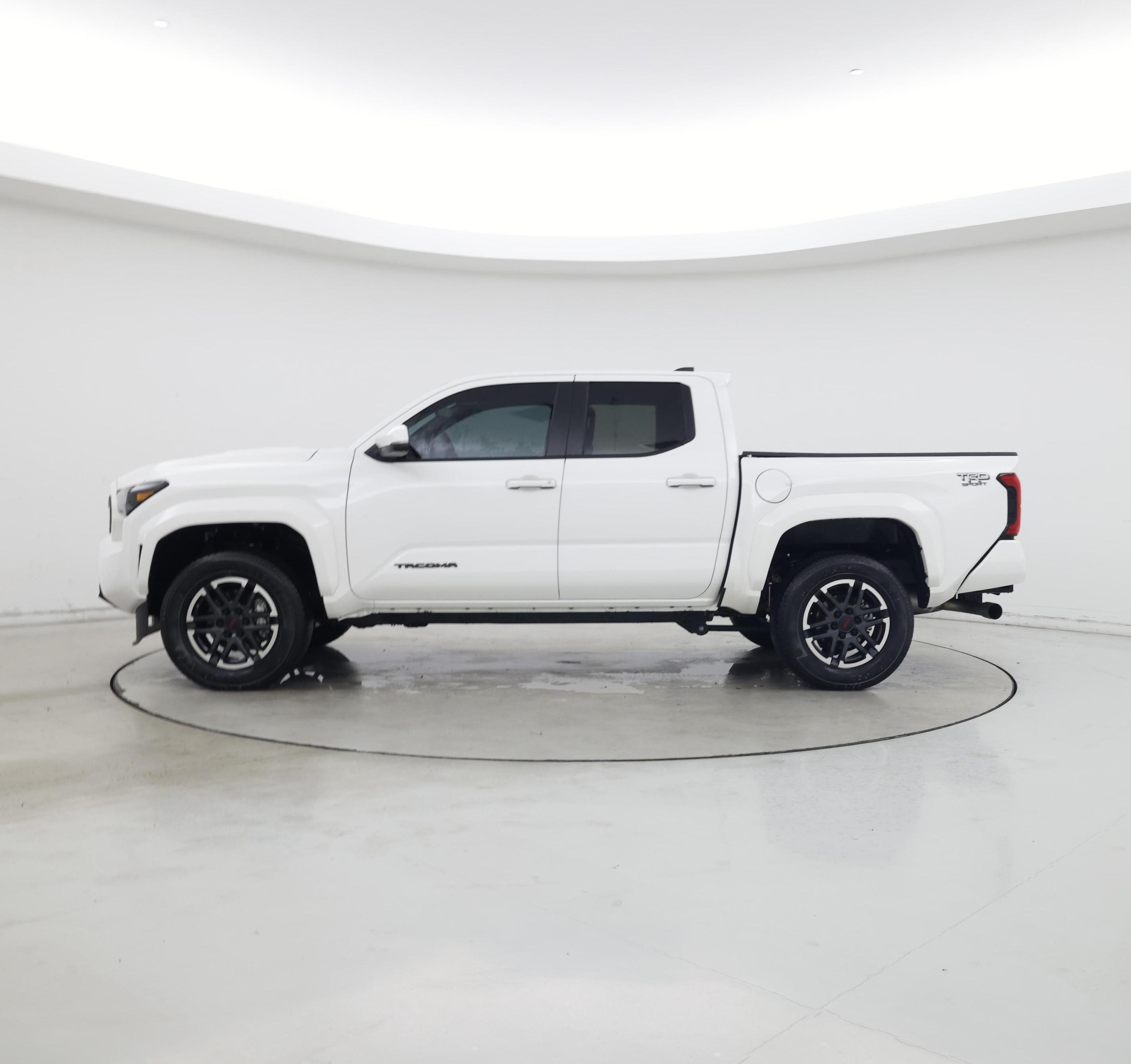 Thumbnail: 2024 Toyota Tacoma - 3