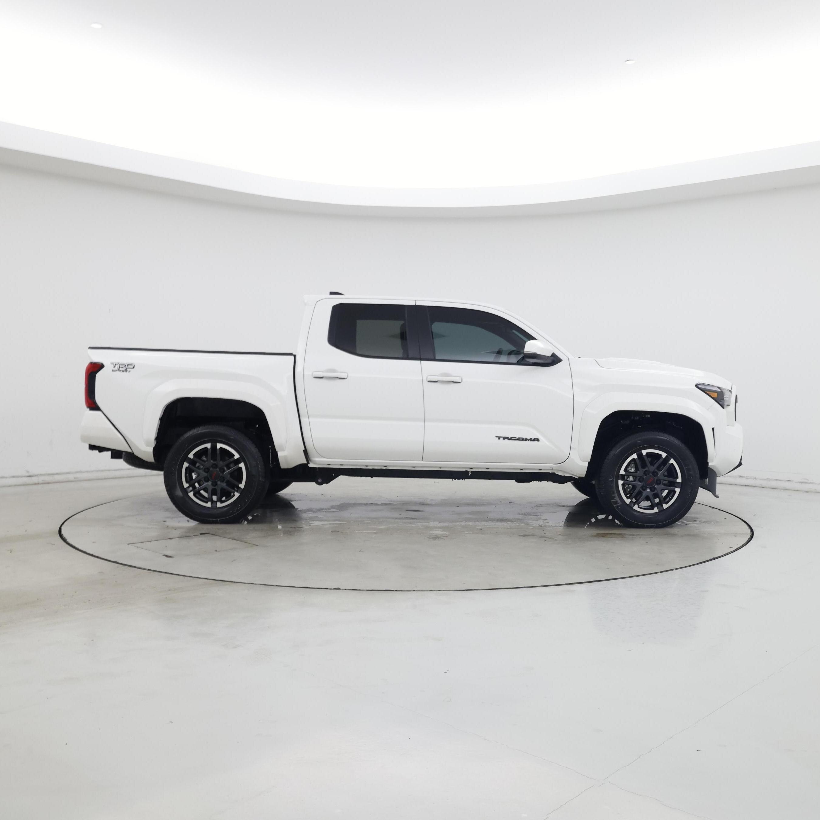 Thumbnail: 2024 Toyota Tacoma - 7