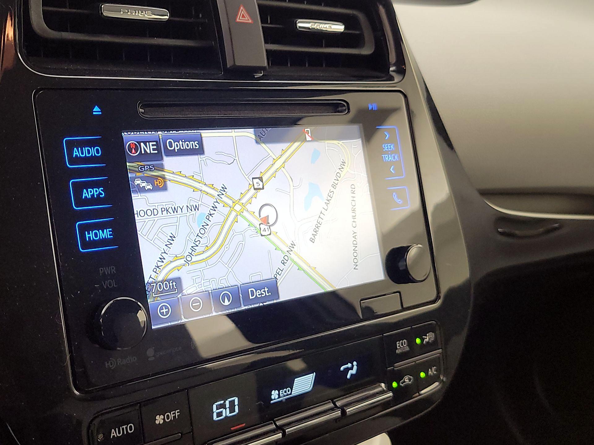 Thumbnail: 2016 Toyota Prius - 14