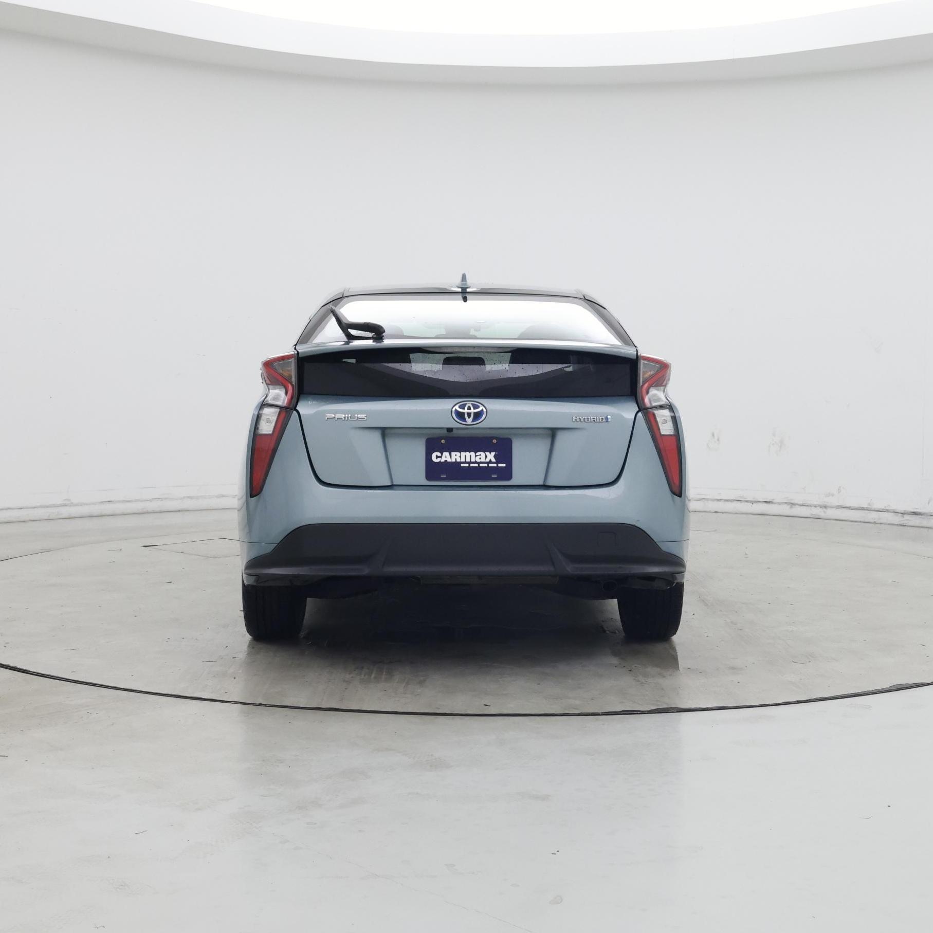 Thumbnail: 2016 Toyota Prius - 6