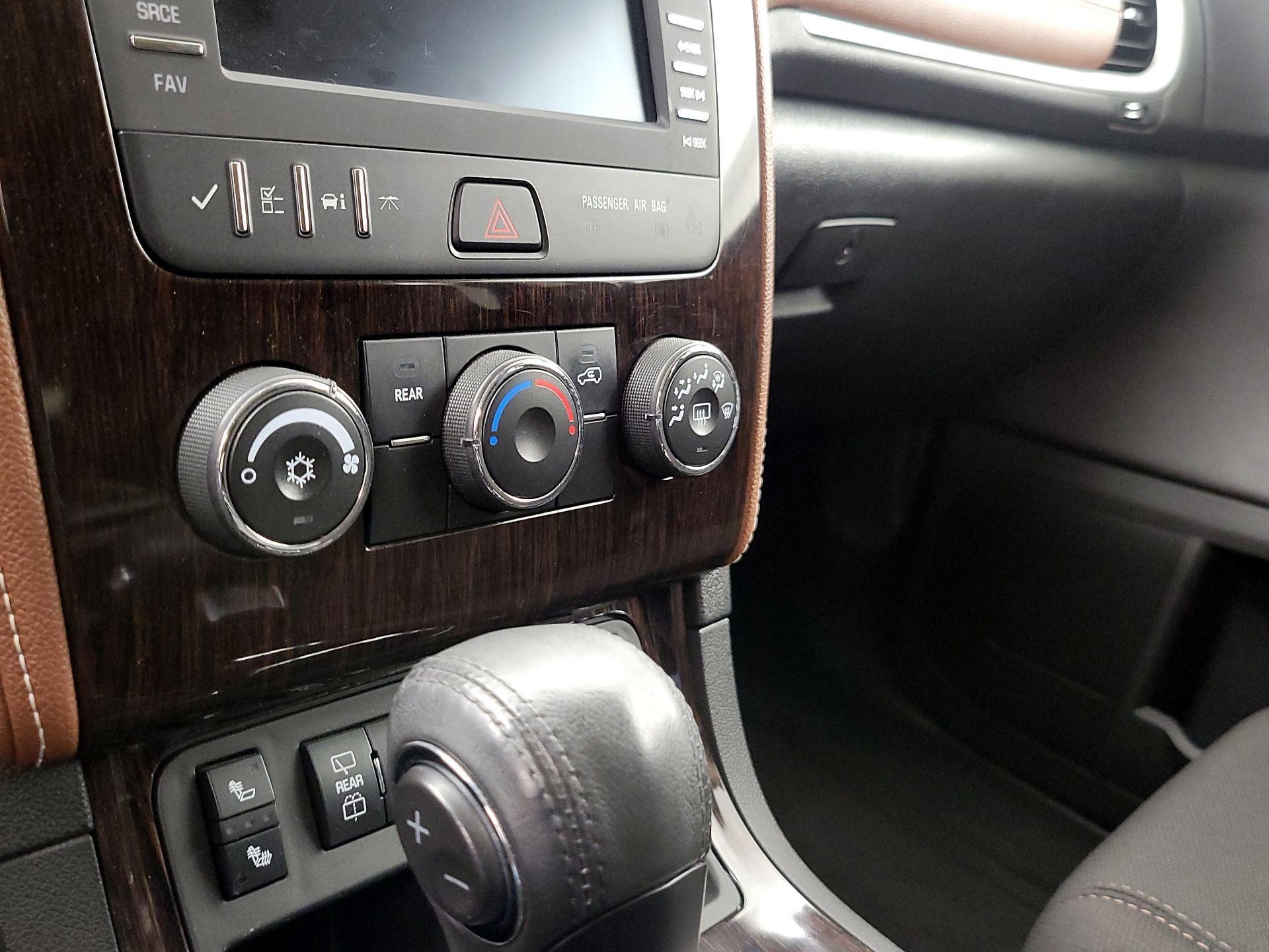 Thumbnail: 2017 Chevrolet Traverse - 16