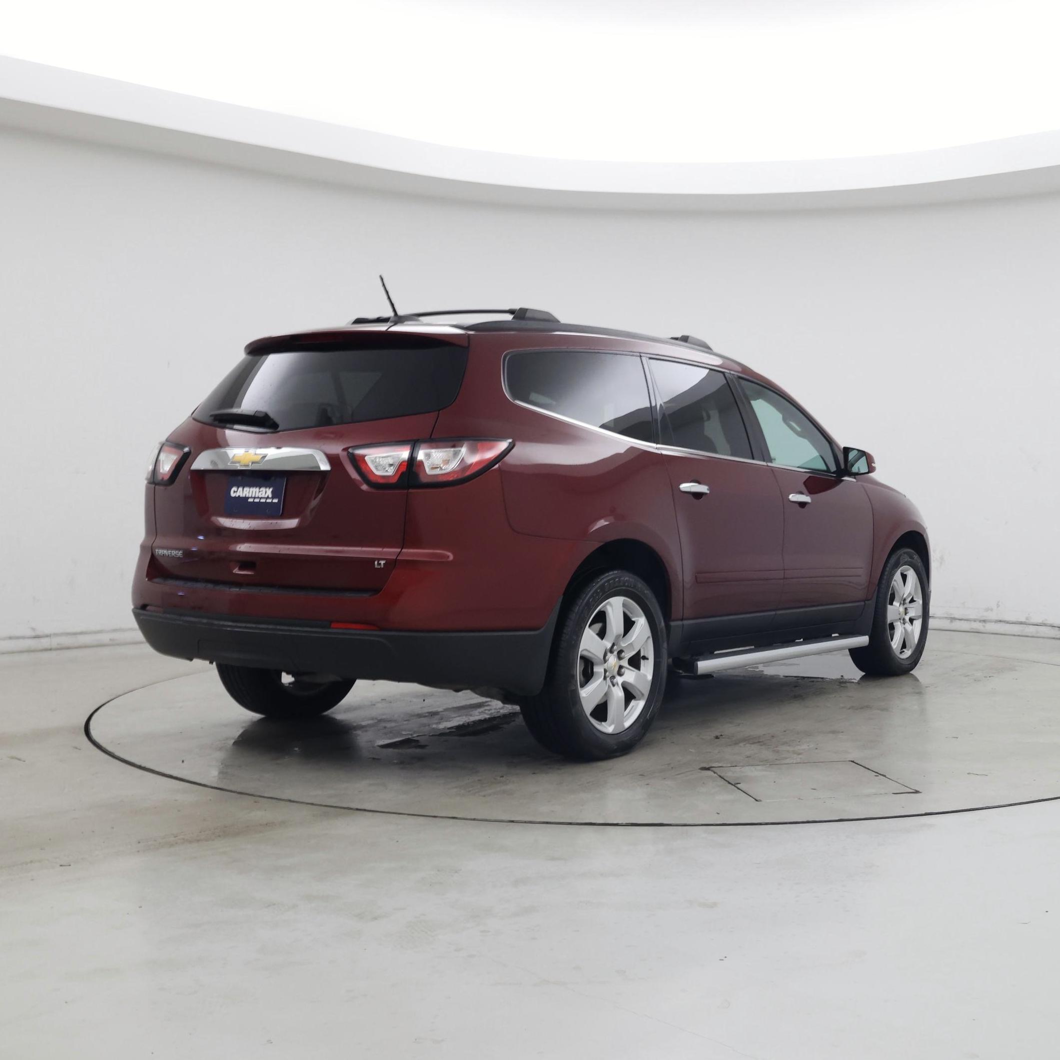 Thumbnail: 2017 Chevrolet Traverse - 8