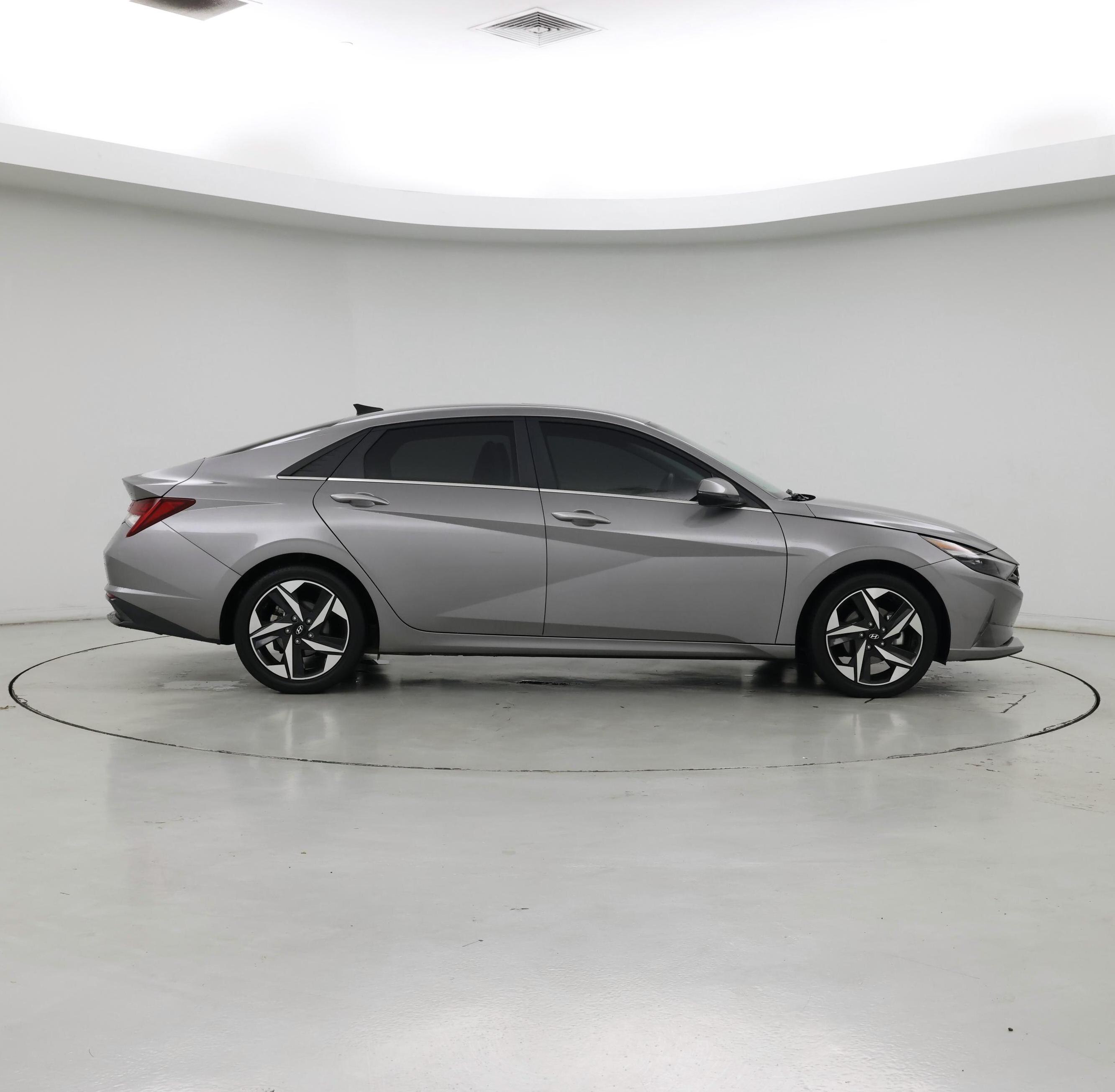 Thumbnail: 2023 Hyundai Elantra - 7