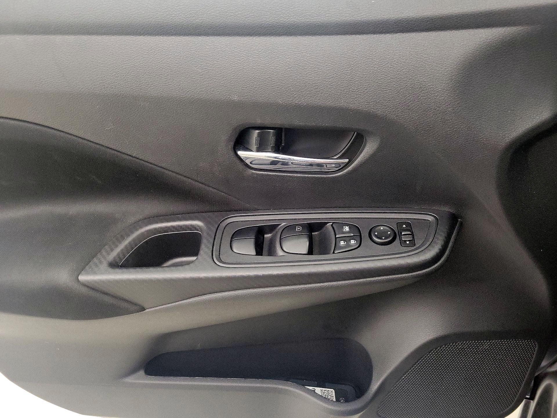 Thumbnail: 2021 Nissan Versa - 12