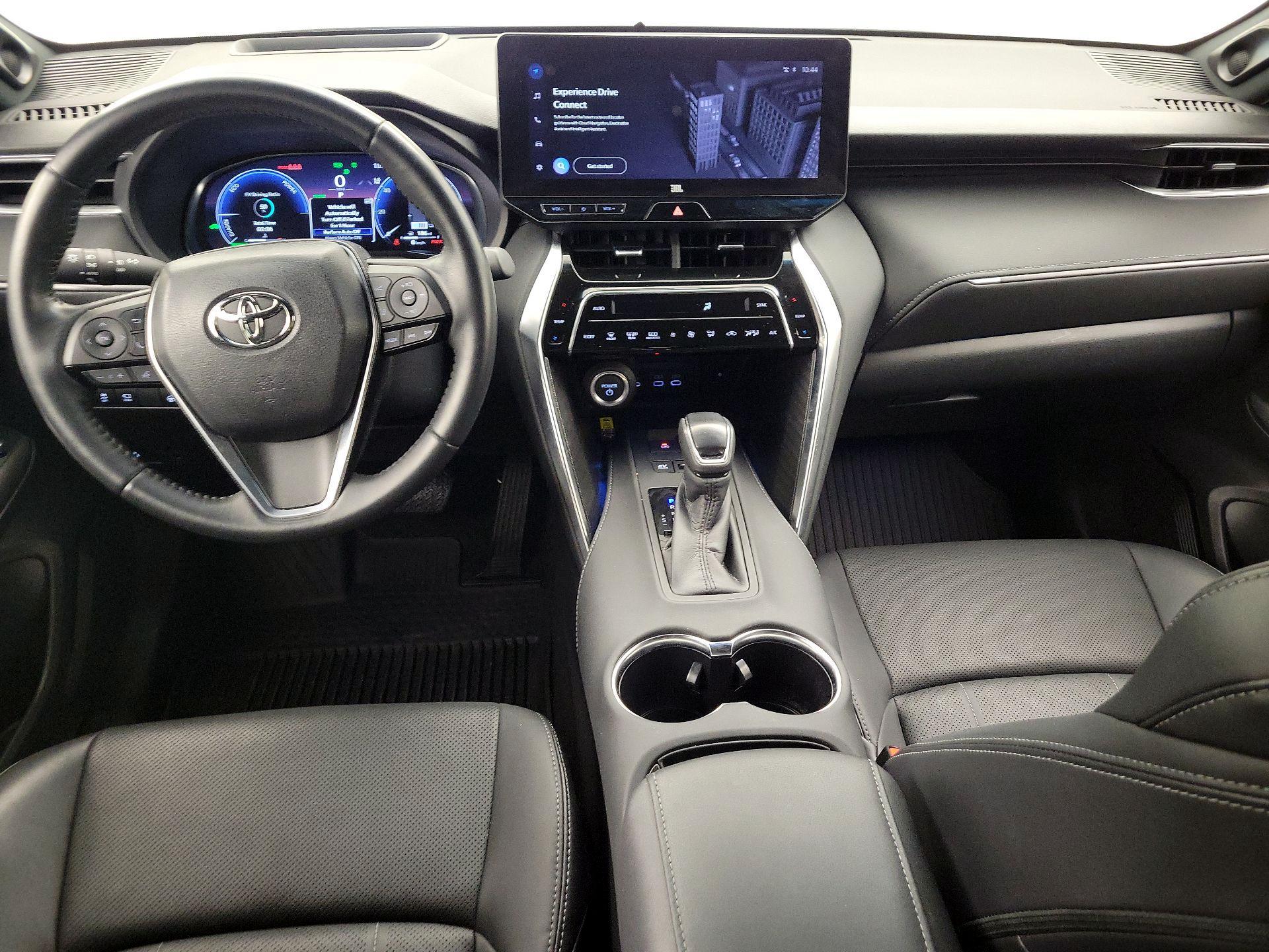 Thumbnail: 2023 Toyota Venza - 9