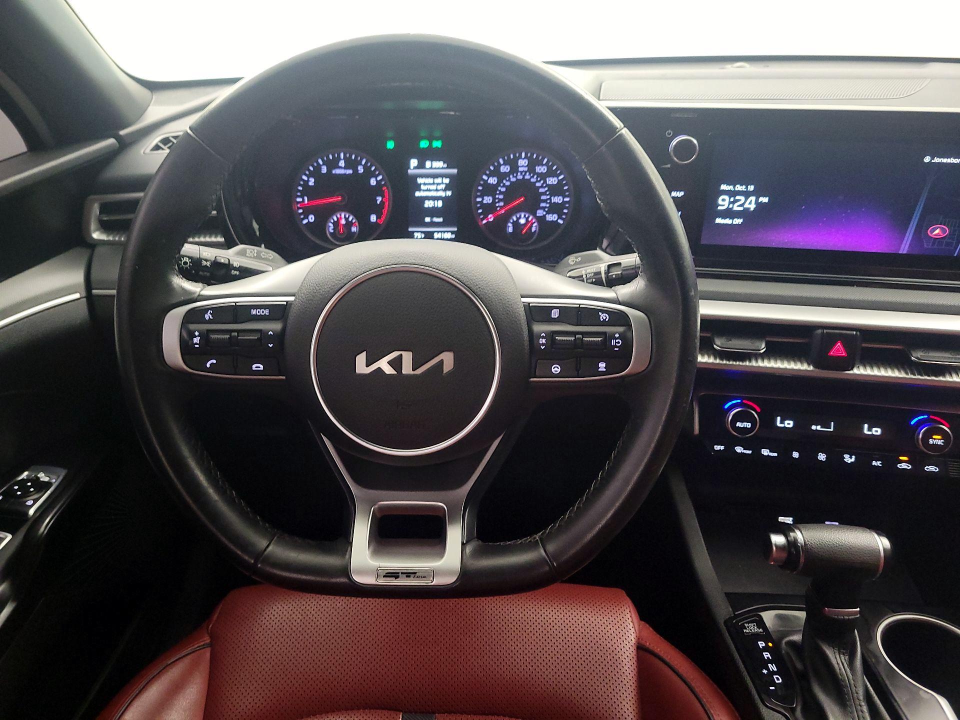 Thumbnail: 2023 Kia K5 - 10