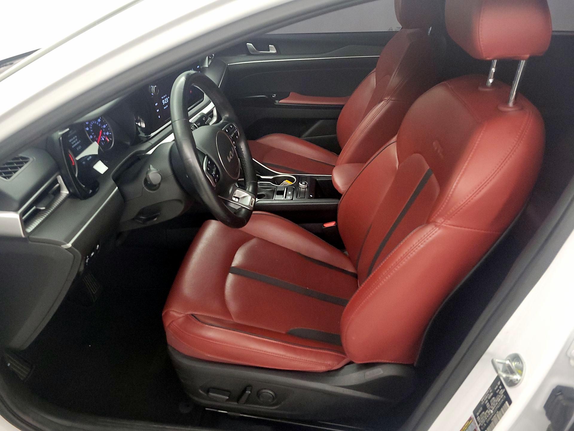 Thumbnail: 2023 Kia K5 - 11