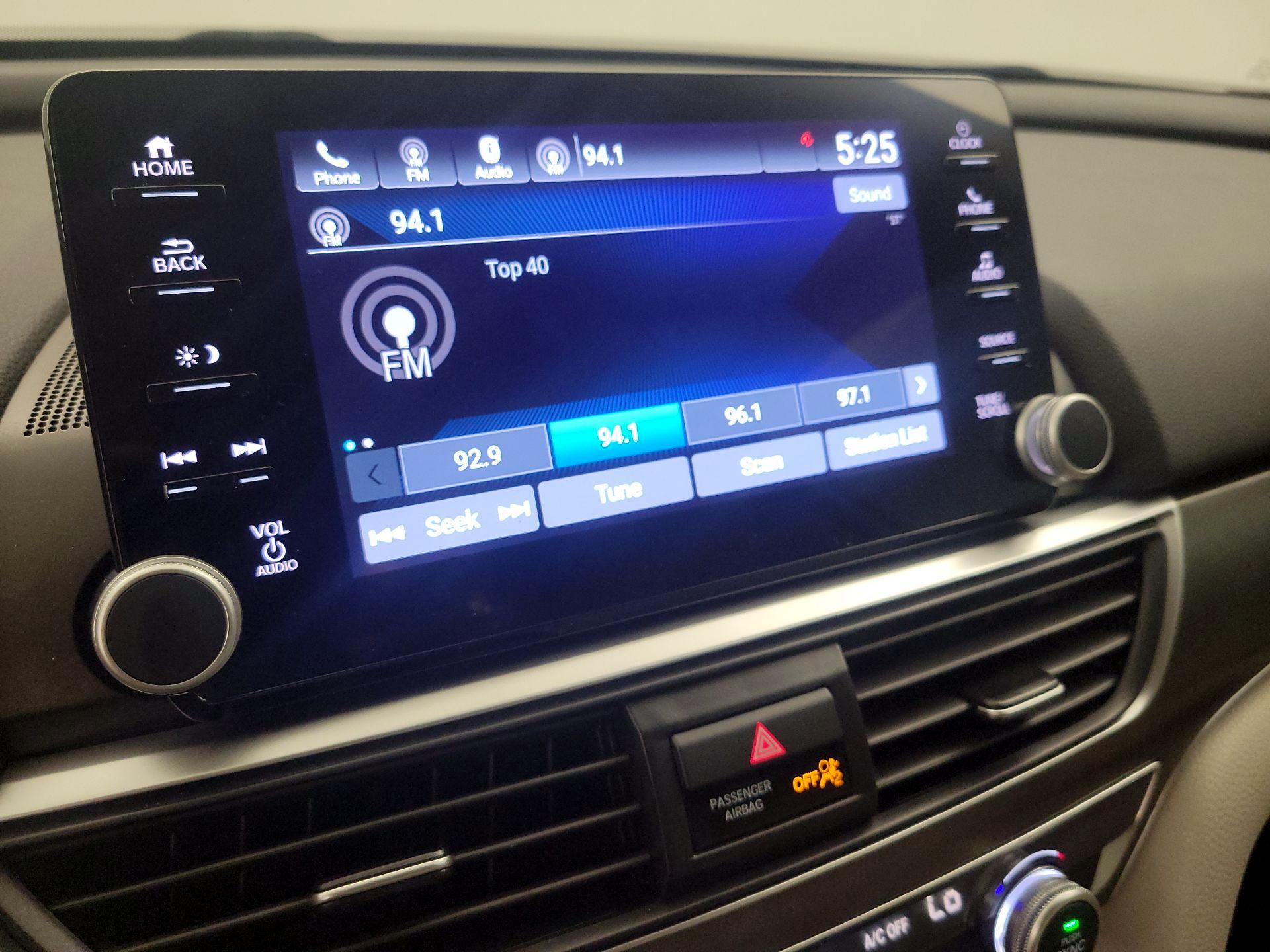 Thumbnail: 2022 Honda Accord - 15