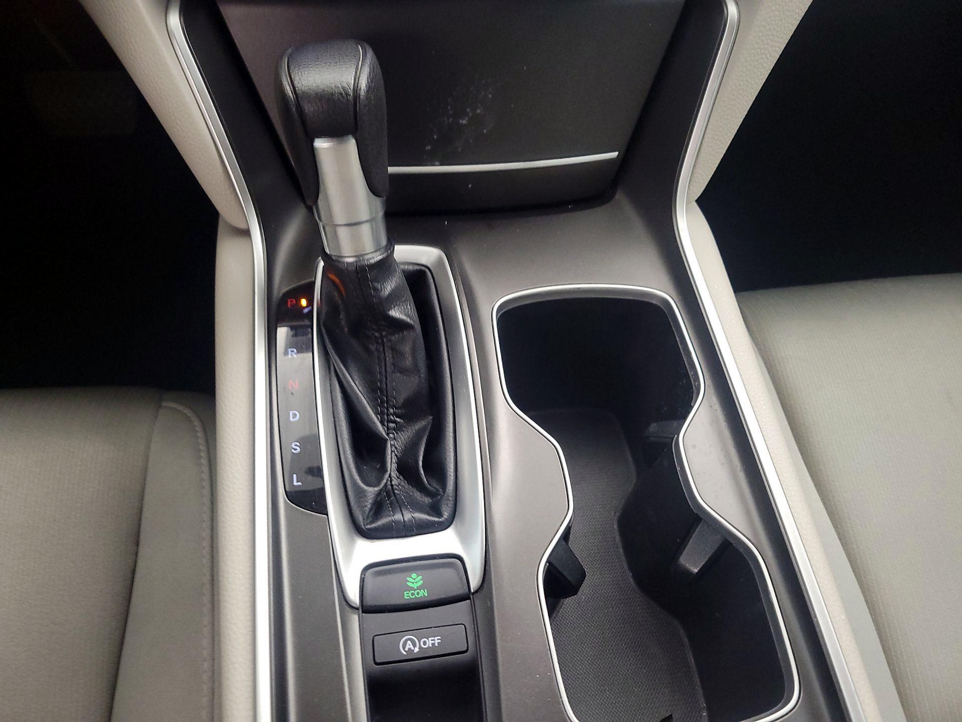 Thumbnail: 2022 Honda Accord - 17