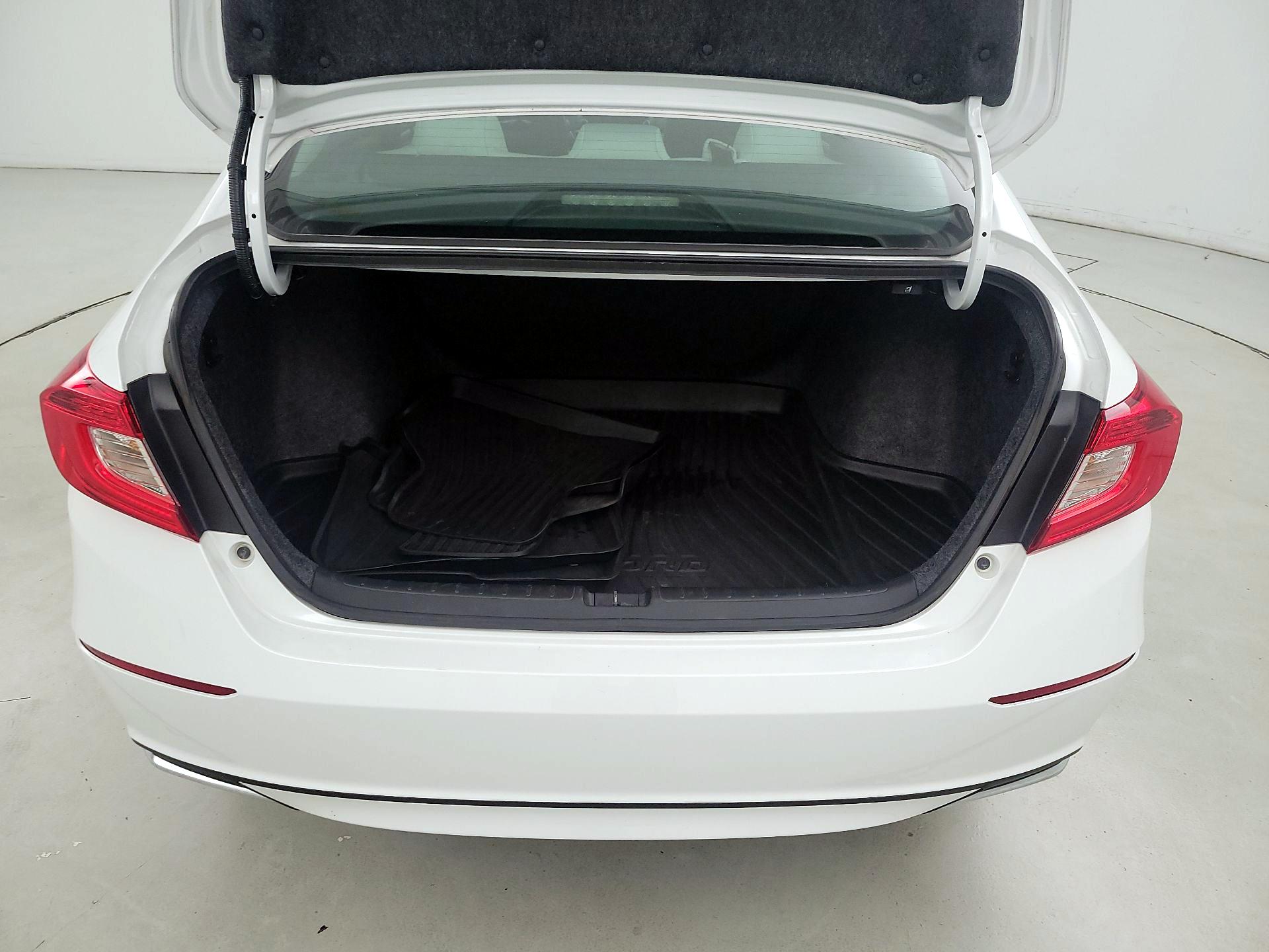 Thumbnail: 2022 Honda Accord - 20