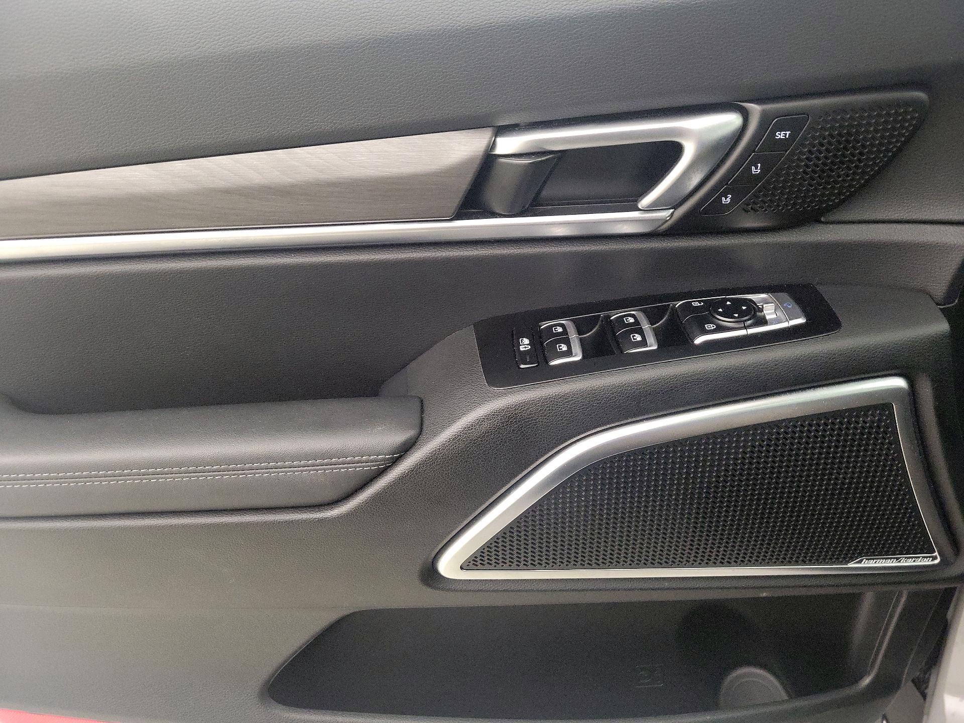 Thumbnail: 2023 Kia Telluride - 12