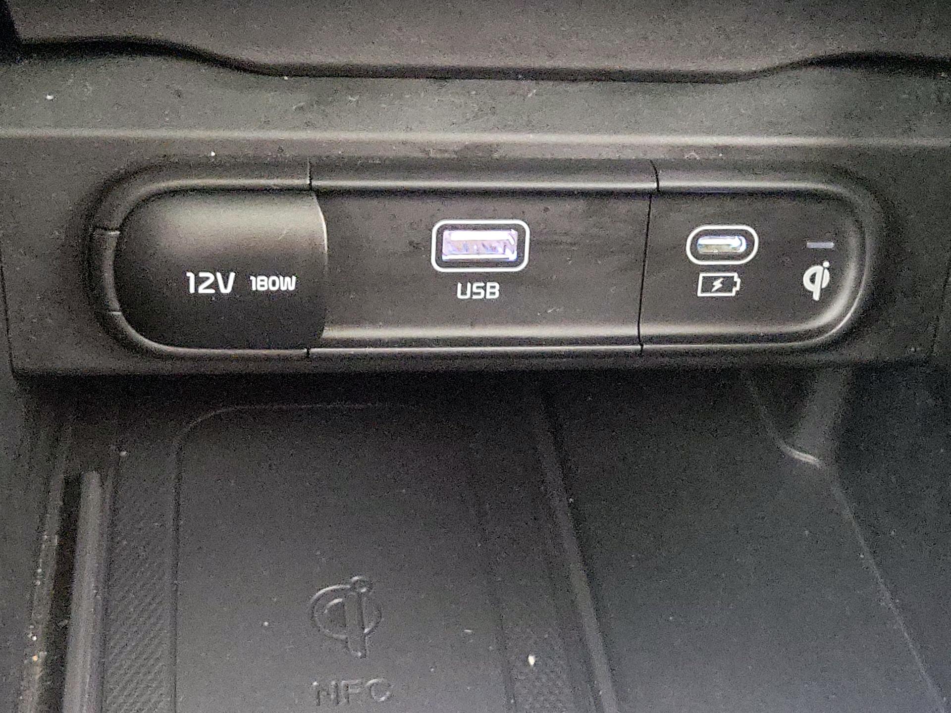 Thumbnail: 2023 Kia Telluride - 18