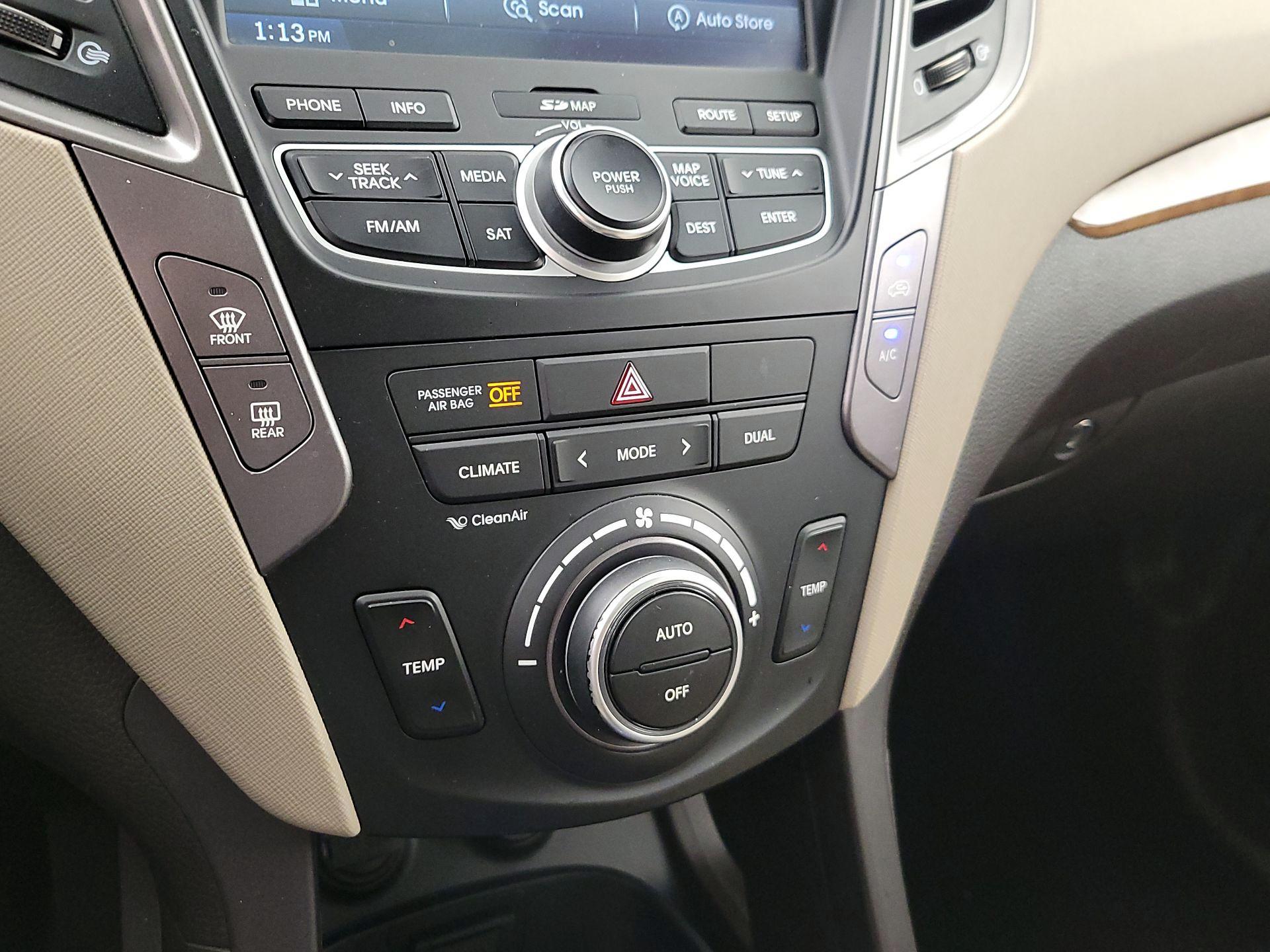 Thumbnail: 2014 Hyundai Santa Fe - 17