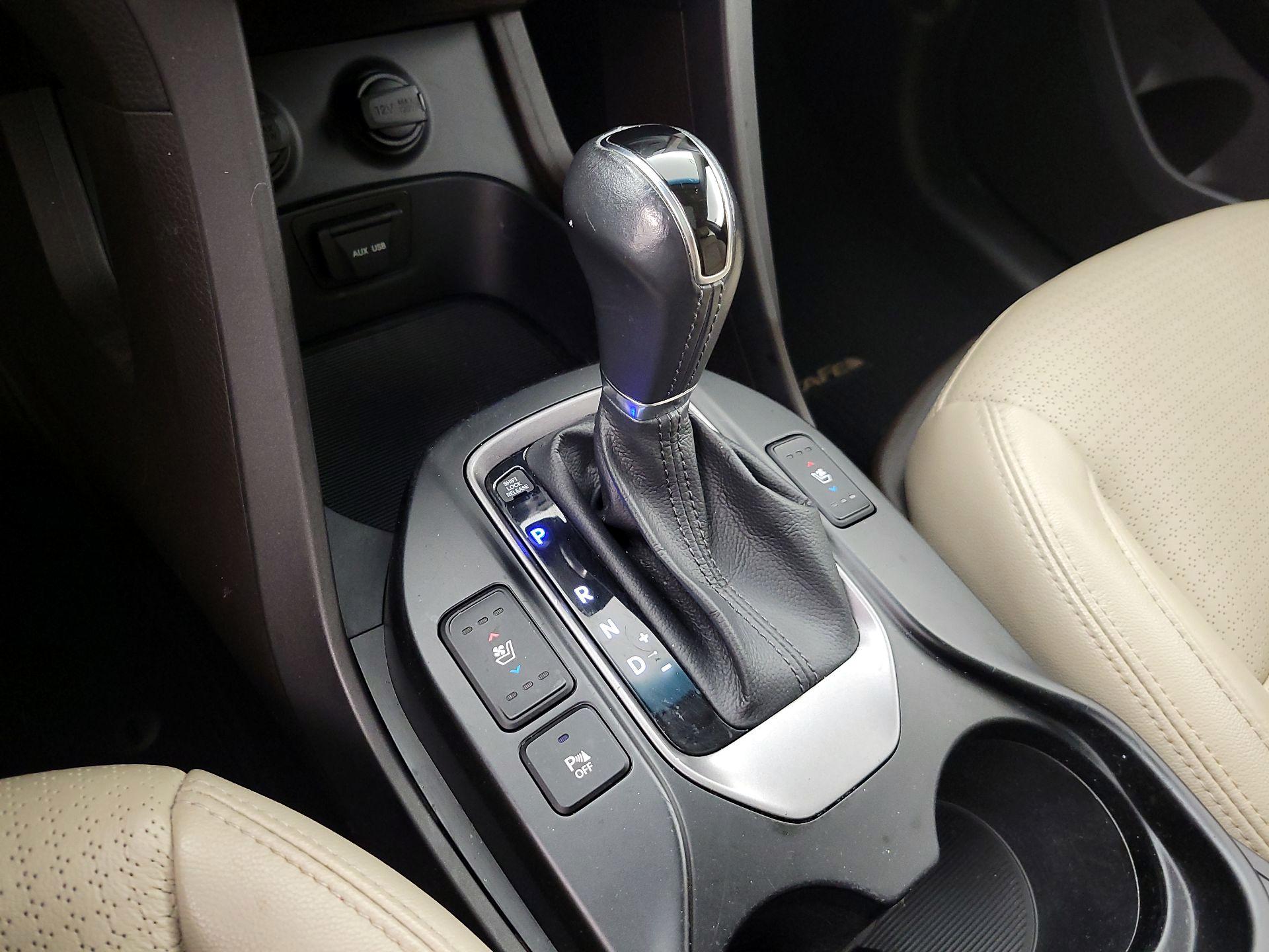 Thumbnail: 2014 Hyundai Santa Fe - 18