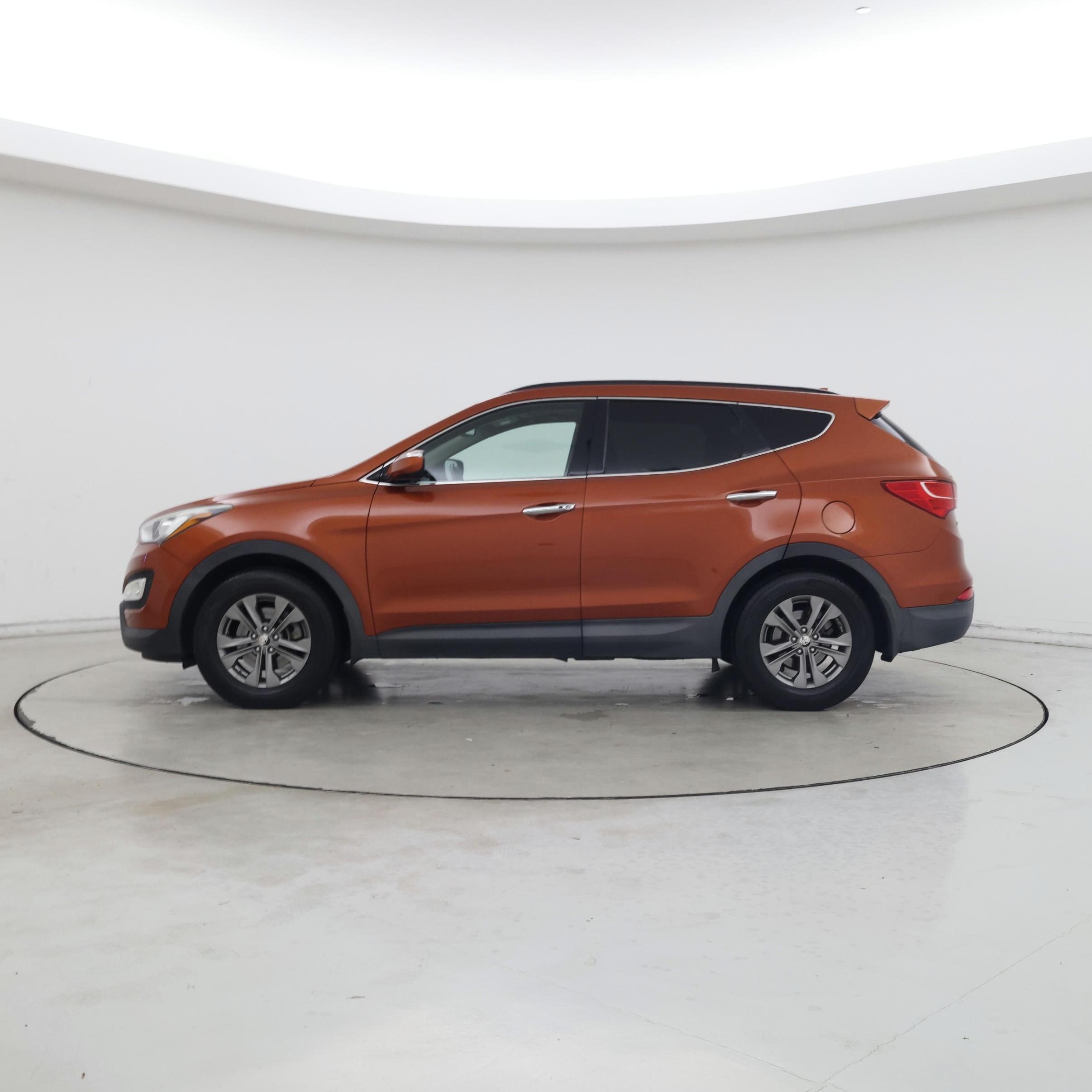 Thumbnail: 2014 Hyundai Santa Fe - 3