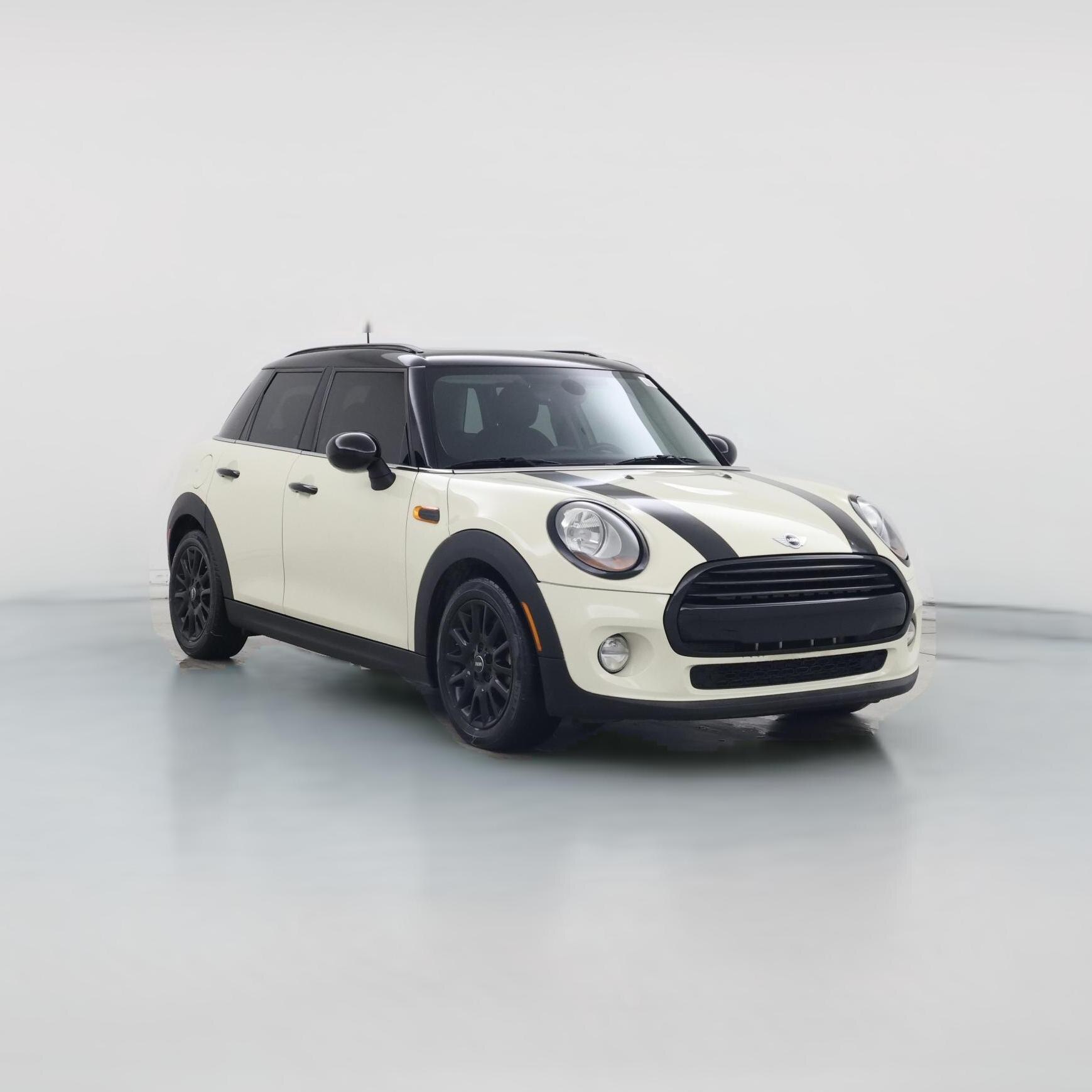 Thumbnail: 2017 MINI Cooper Hardtop - 1