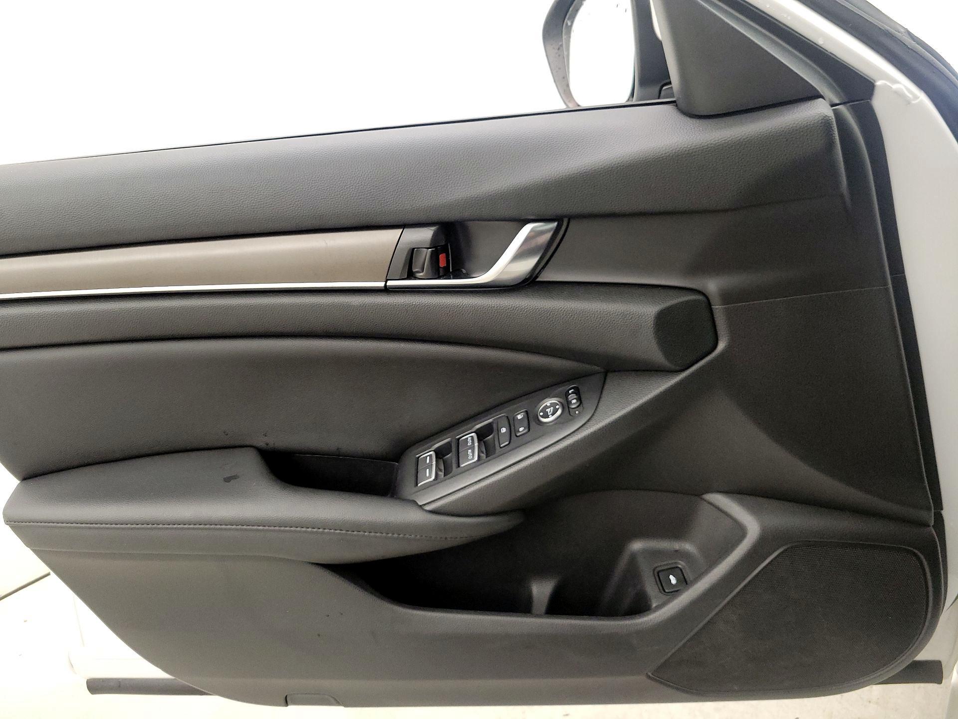 Thumbnail: 2021 Honda Accord - 12