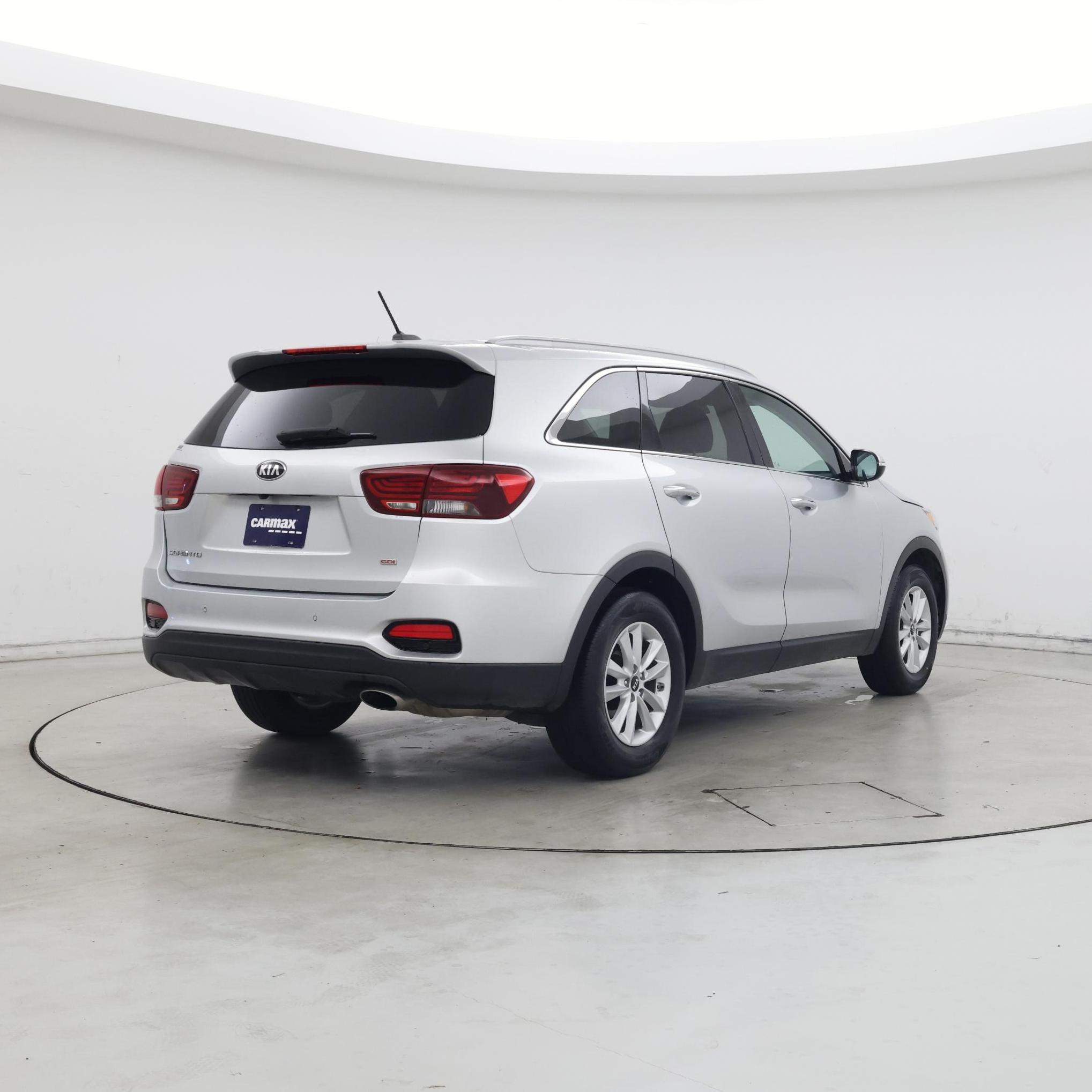 Thumbnail: 2020 Kia Sorento - 8