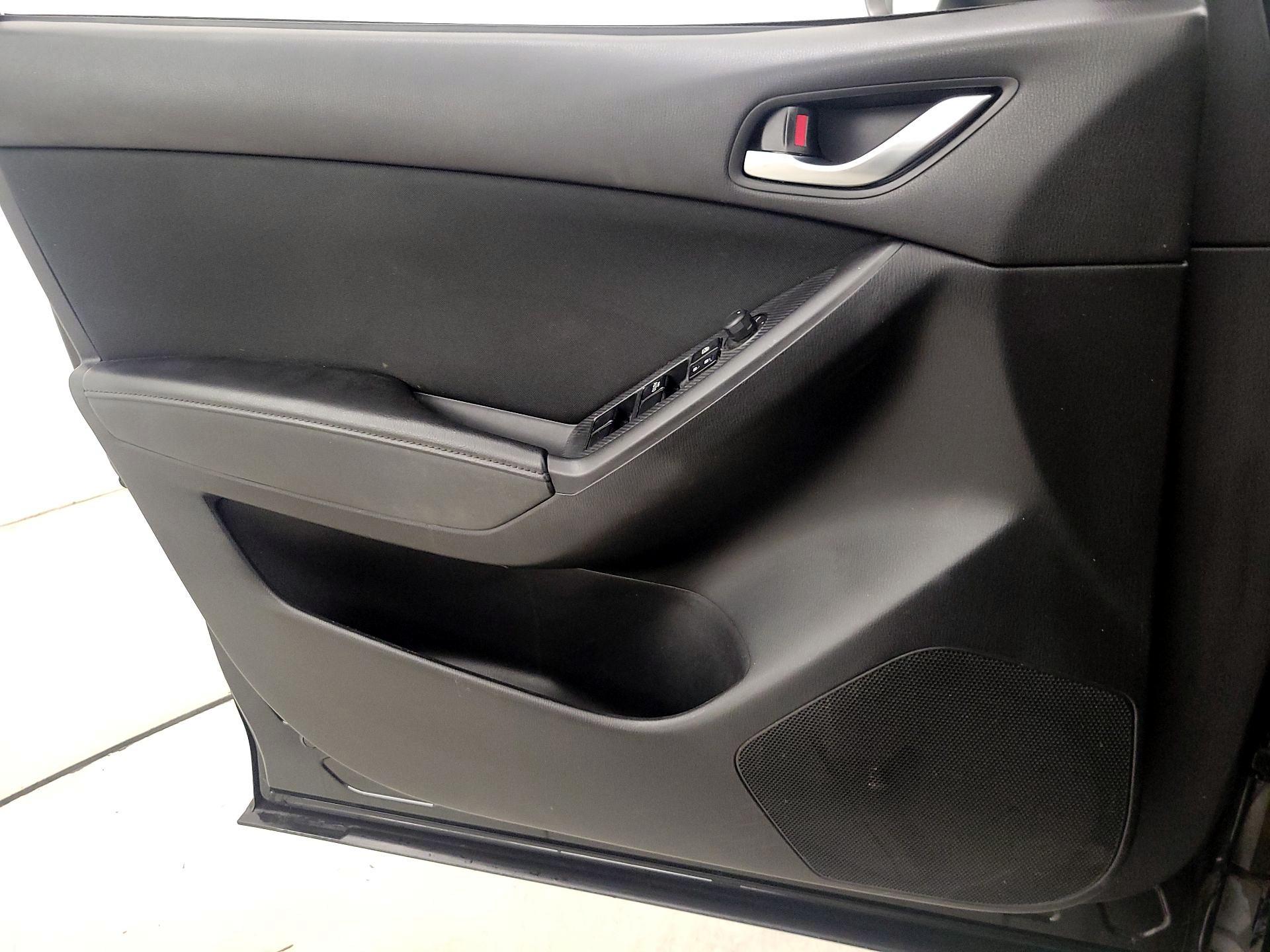 Thumbnail: 2016 Mazda CX-5 - 12