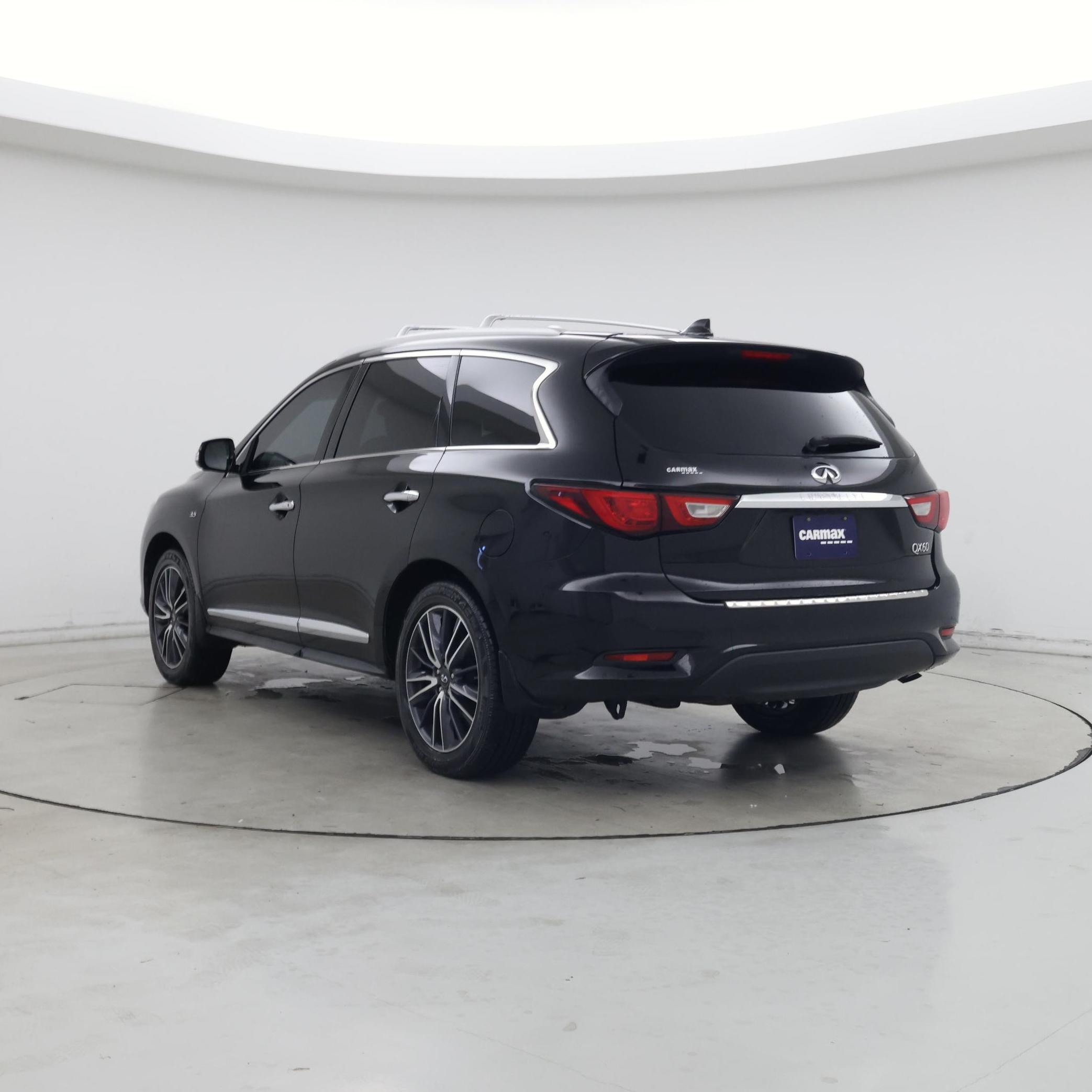 Thumbnail: 2017 INFINITI QX60 - 2