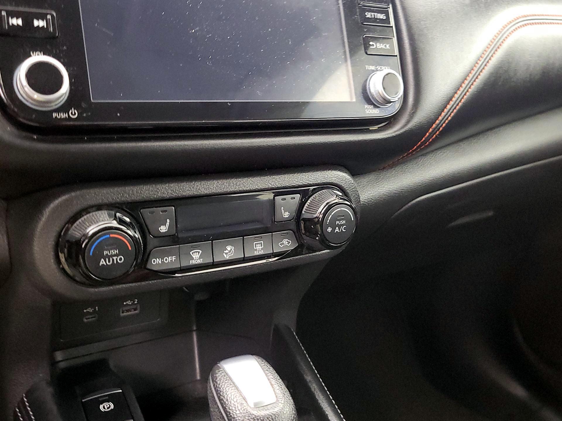Thumbnail: 2021 Nissan Kicks - 16