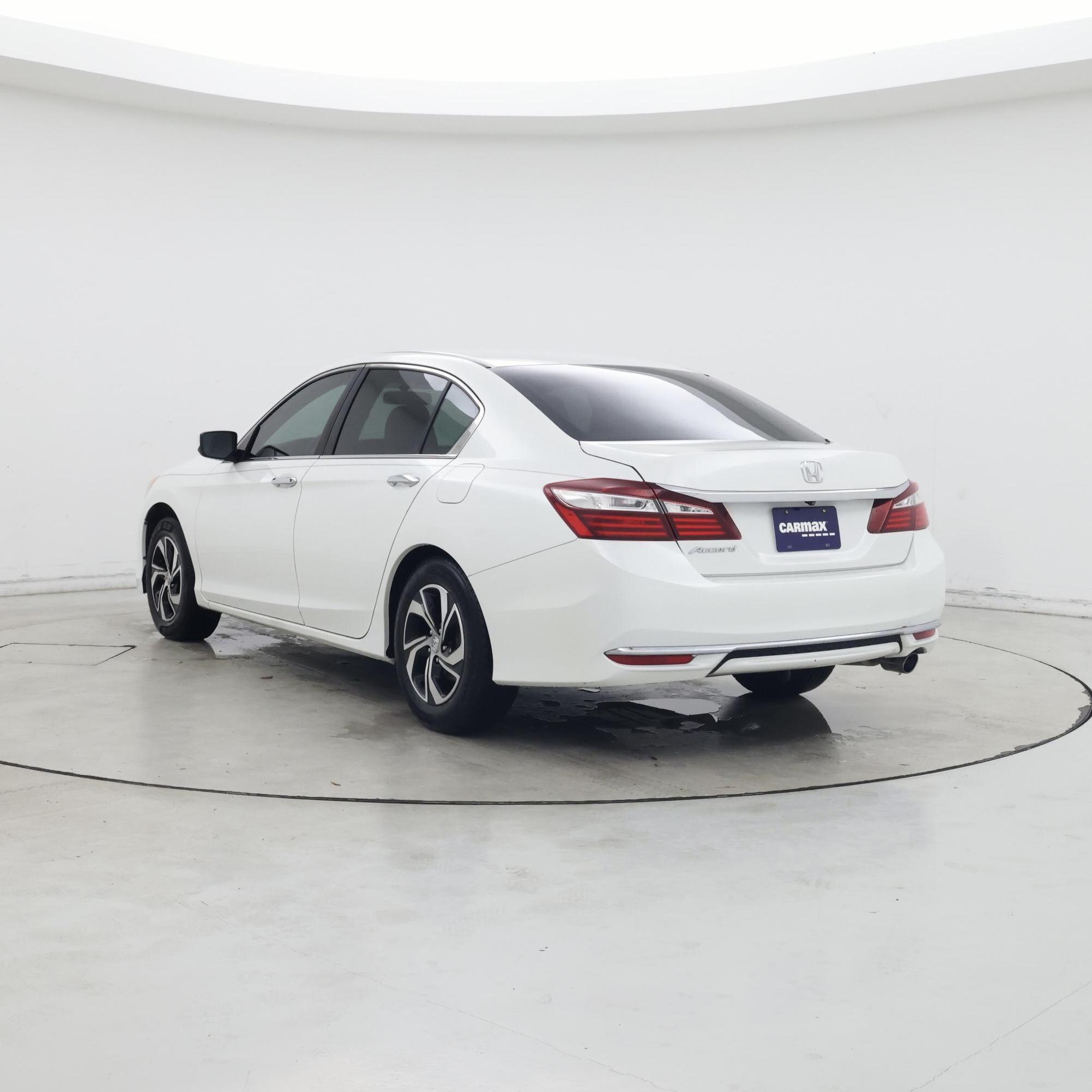 Thumbnail: 2017 Honda Accord - 2