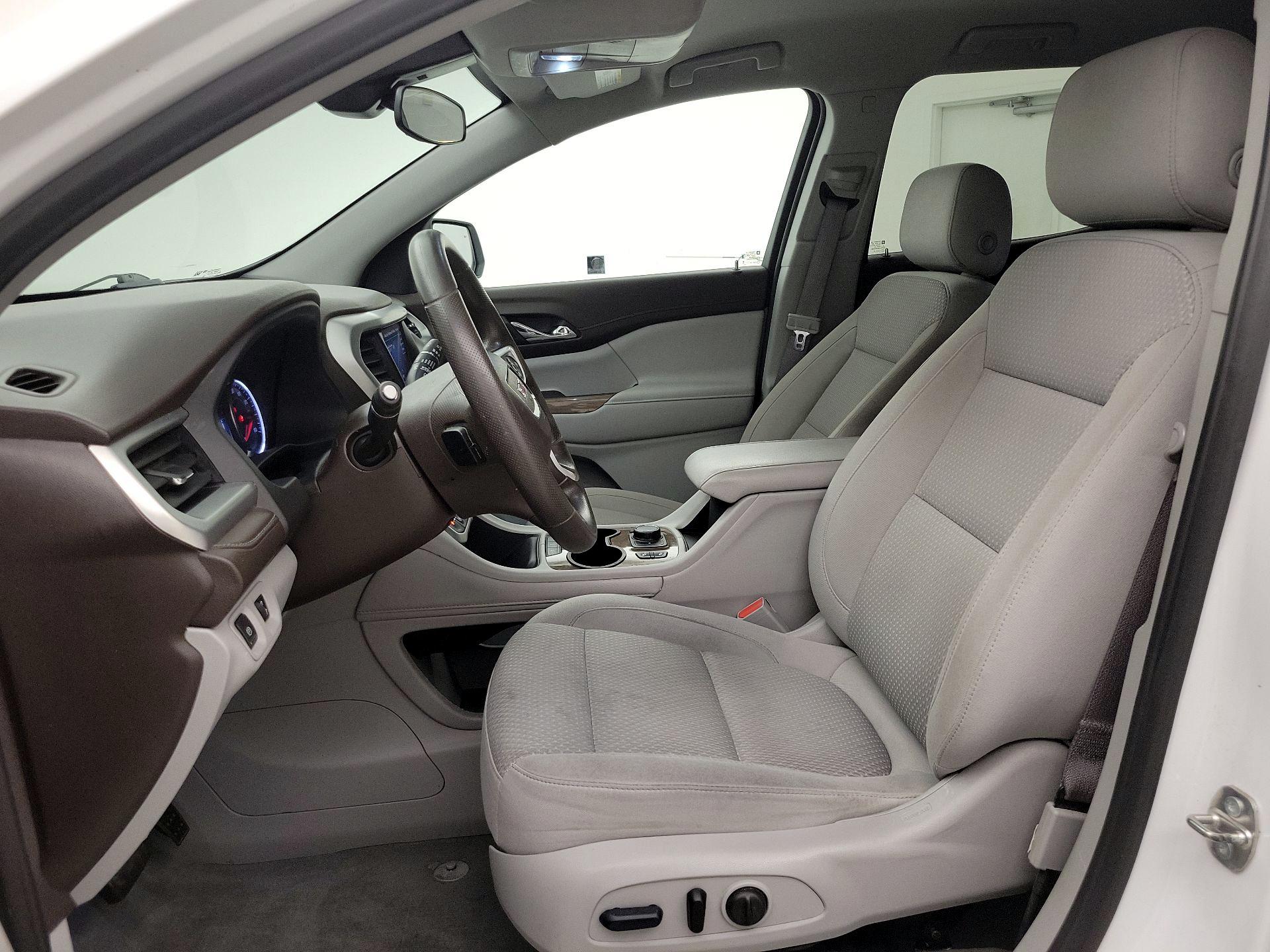 Thumbnail: 2023 GMC Acadia - 11