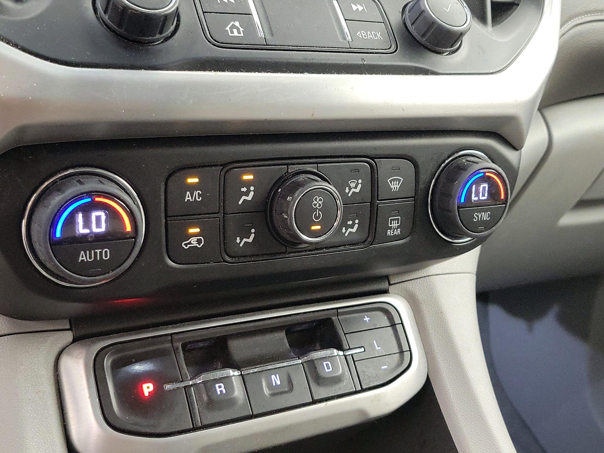 Thumbnail: 2023 GMC Acadia - 16