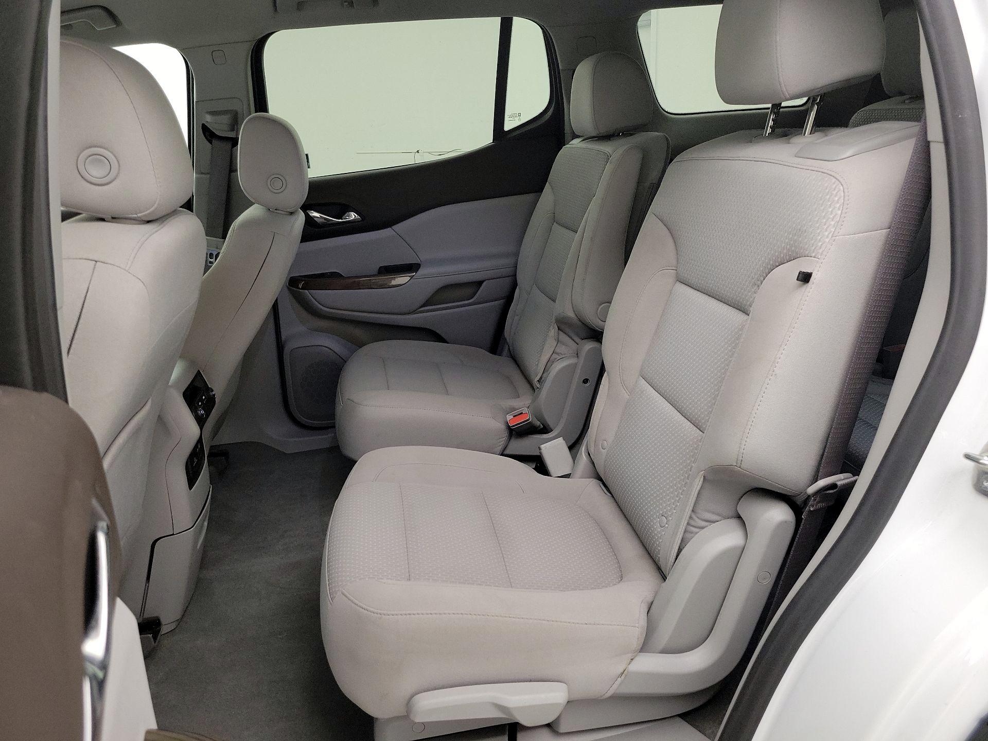 Thumbnail: 2023 GMC Acadia - 19