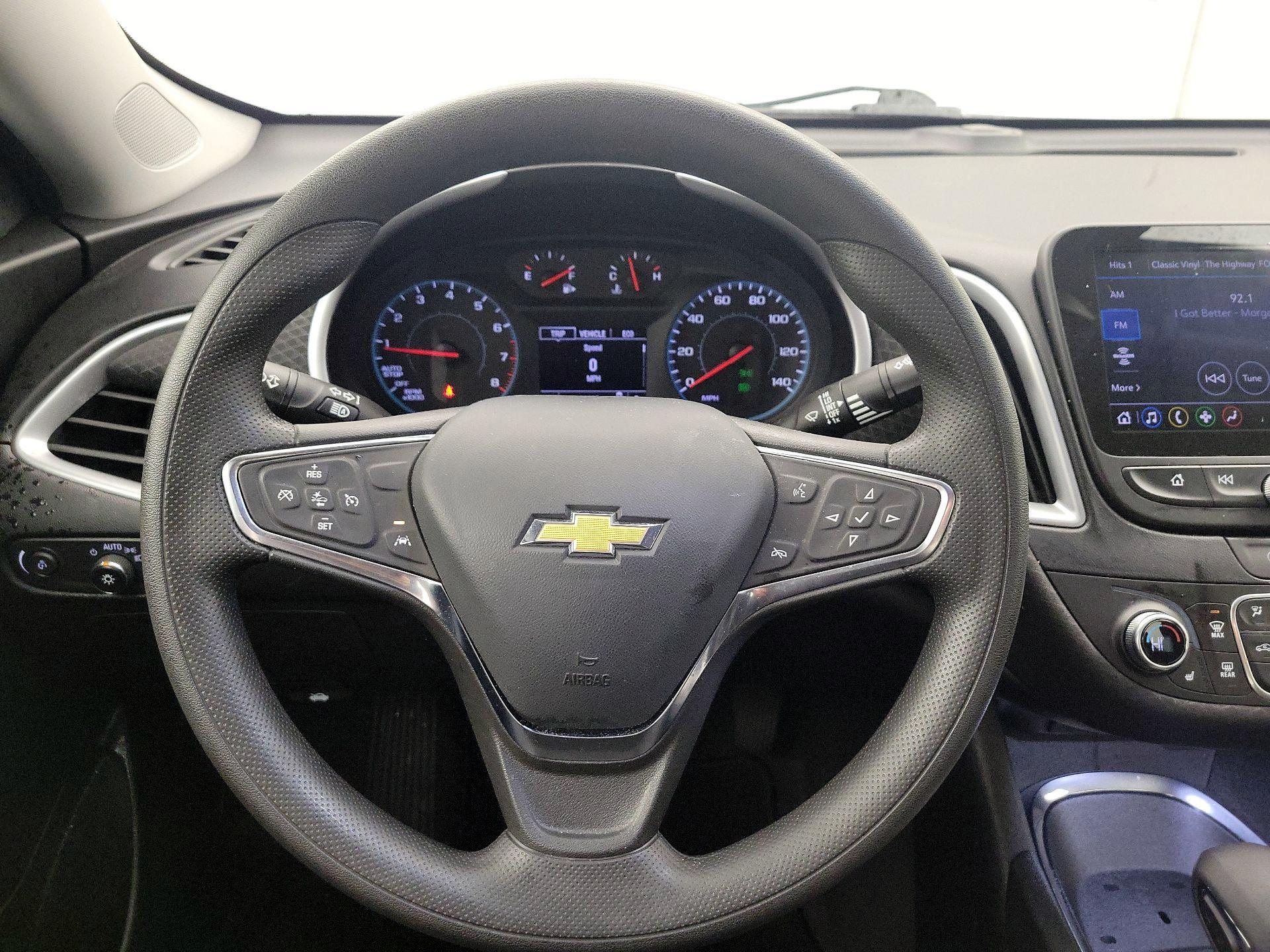 Thumbnail: 2023 Chevrolet Malibu - 10