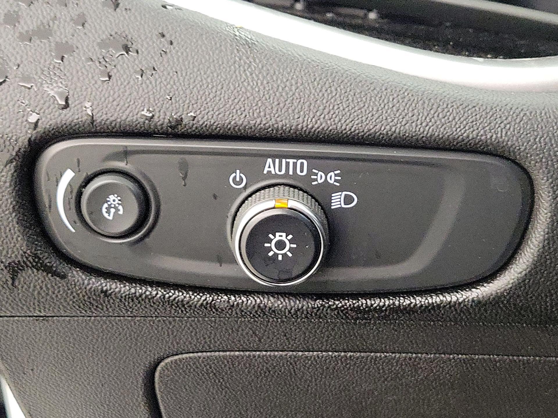 Thumbnail: 2023 Chevrolet Malibu - 13