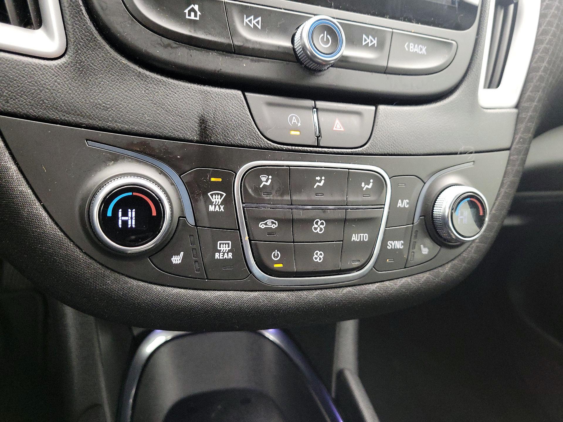 Thumbnail: 2023 Chevrolet Malibu - 16