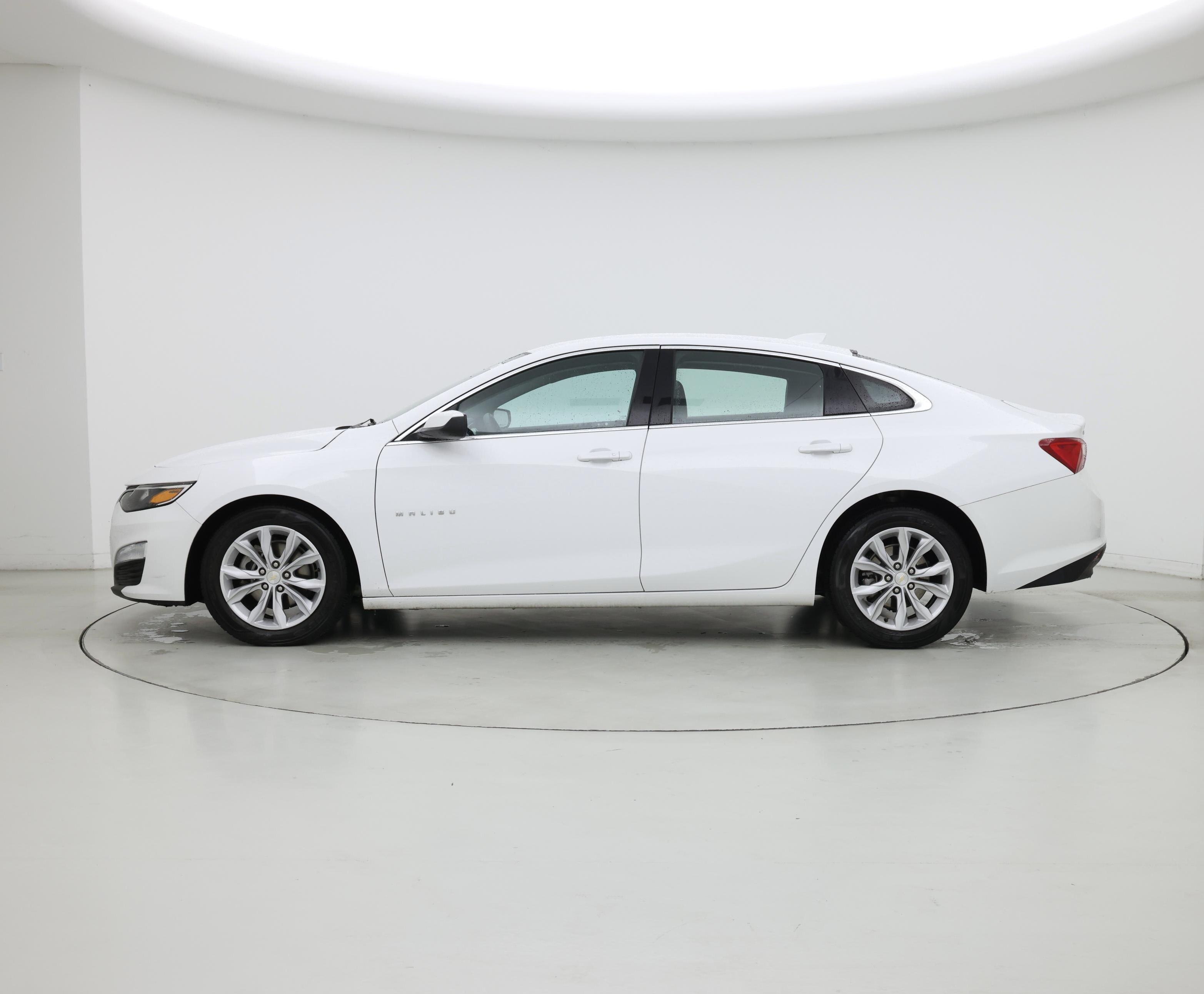 Thumbnail: 2023 Chevrolet Malibu - 3