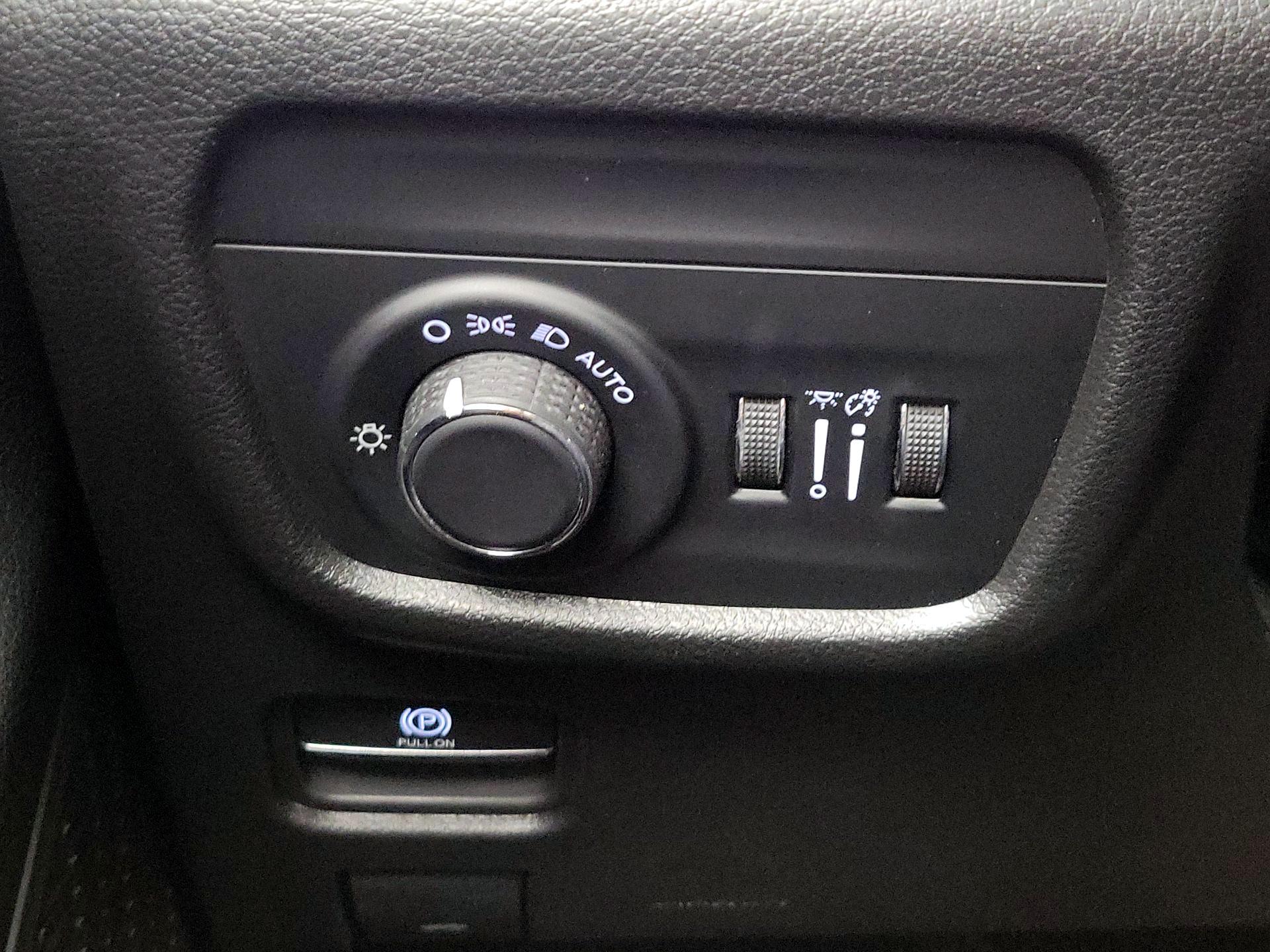 Thumbnail: 2023 Jeep Grand Cherokee L - 13