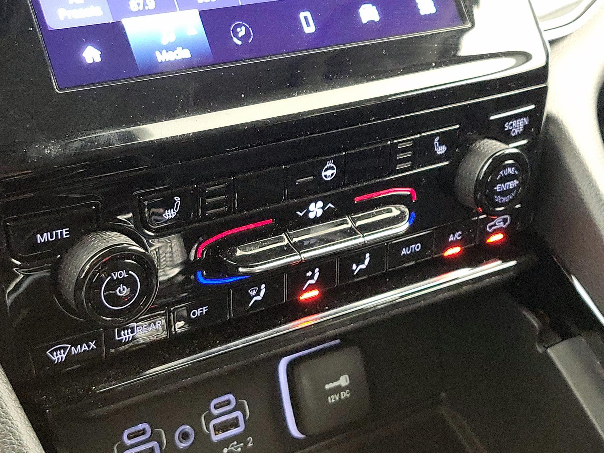 Thumbnail: 2023 Jeep Grand Cherokee L - 16