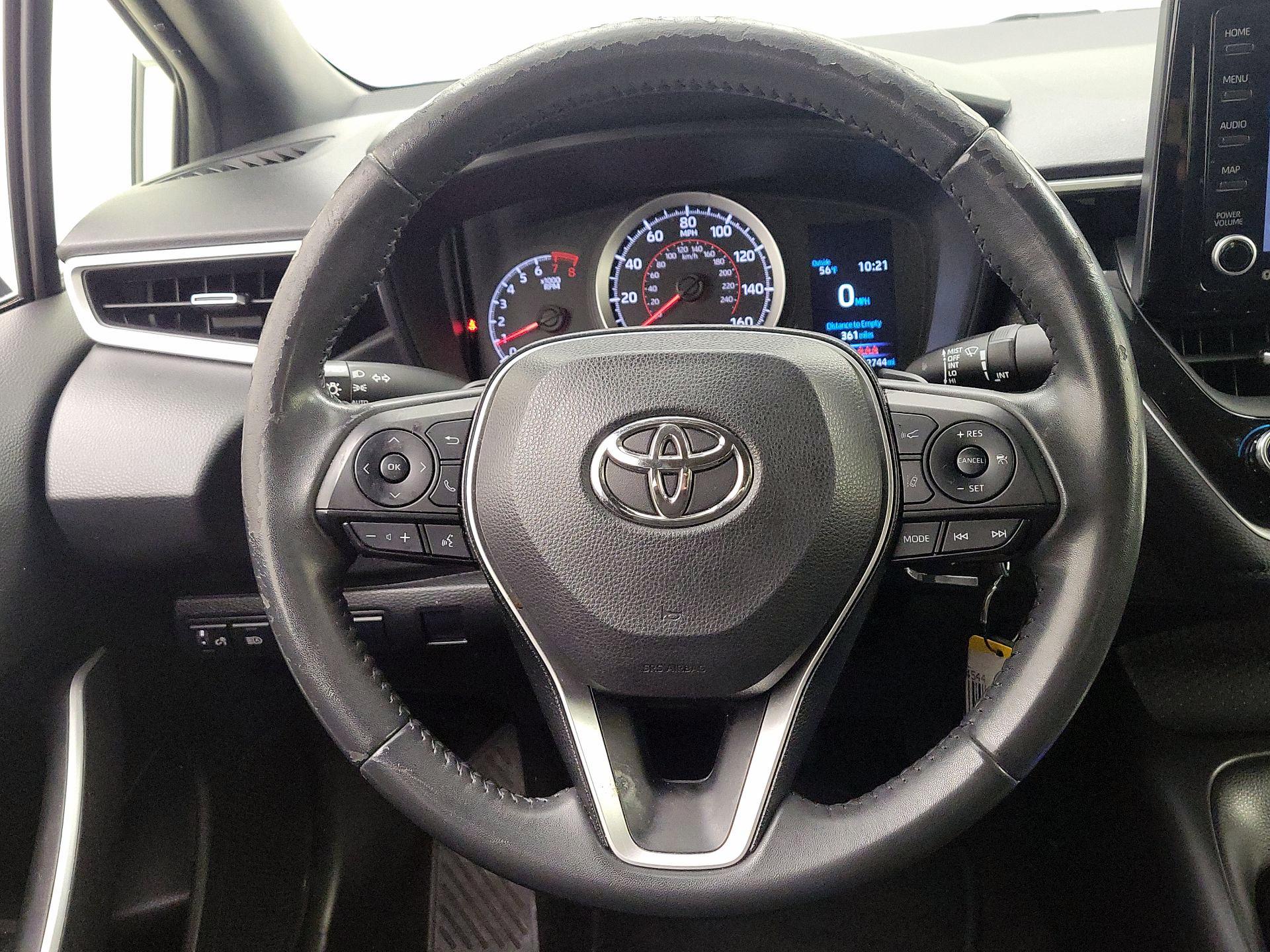 Thumbnail: 2022 Toyota Corolla - 10