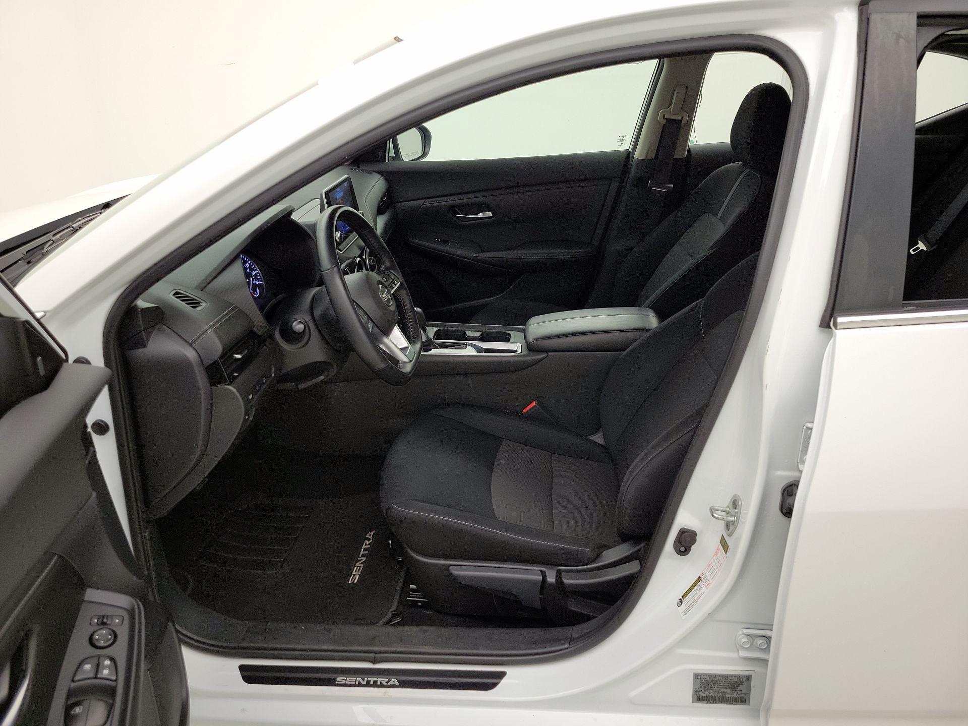Thumbnail: 2022 Nissan Sentra - 11