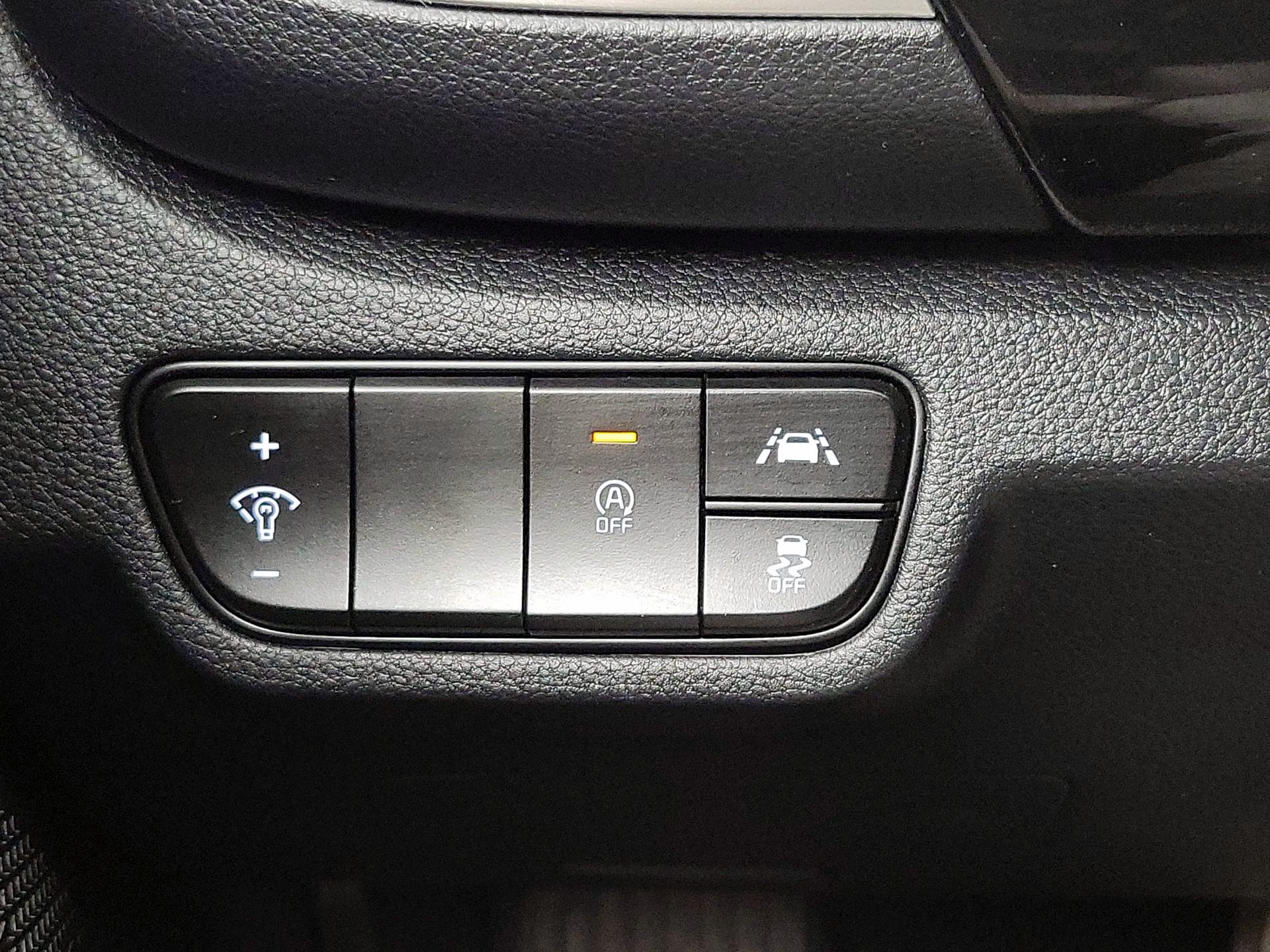 Thumbnail: 2021 Kia Seltos - 13