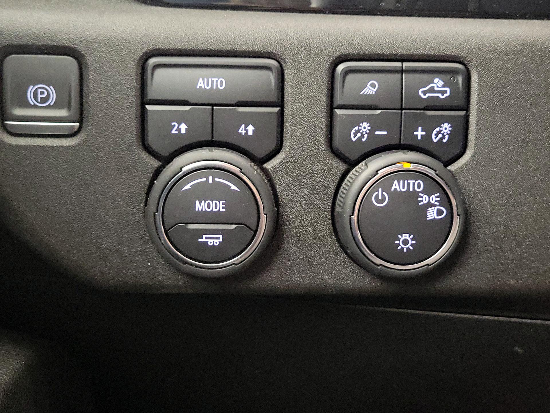 Thumbnail: 2023 Chevrolet Silverado 1500 - 13