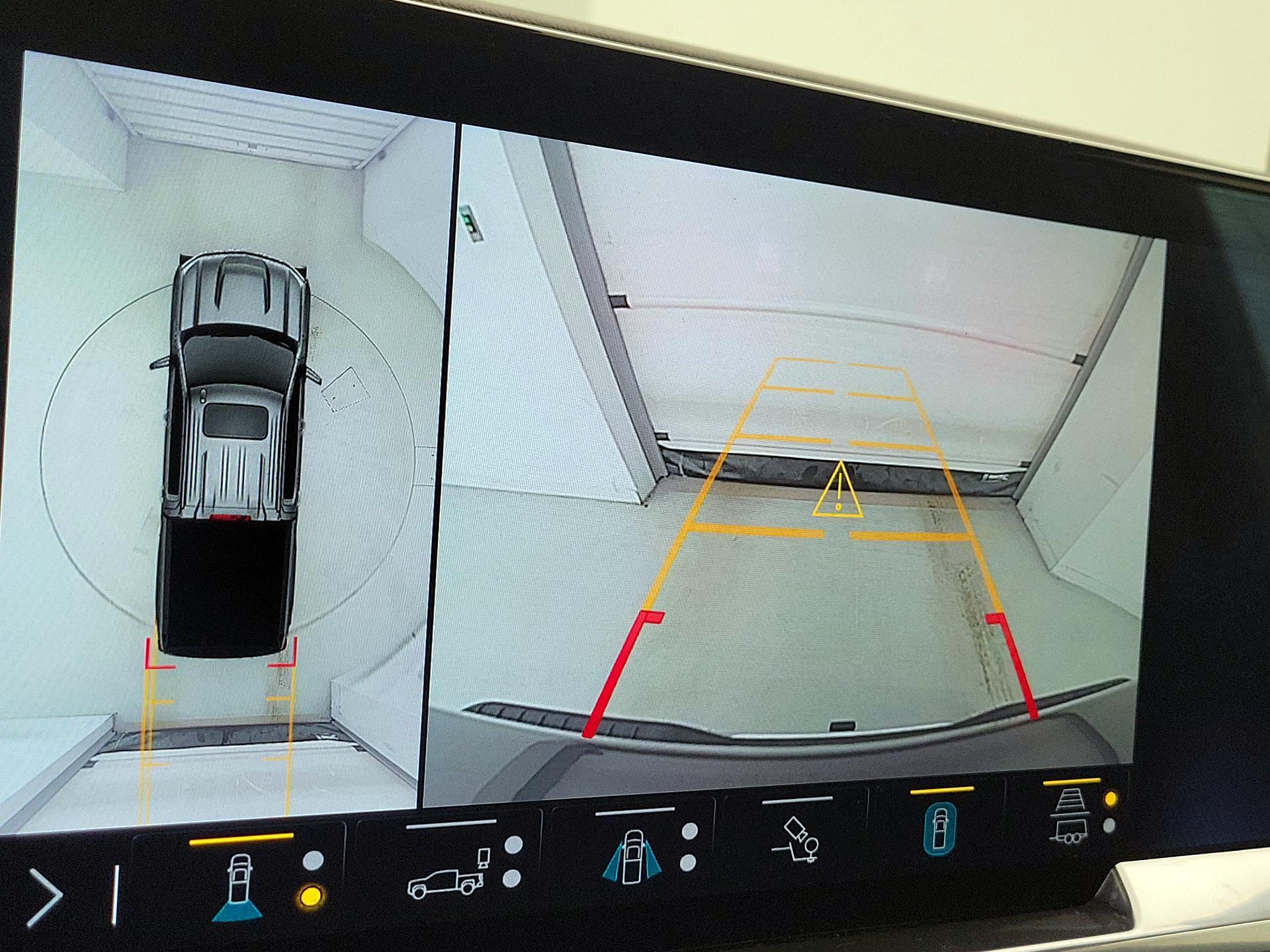 Thumbnail: 2023 Chevrolet Silverado 1500 - 14