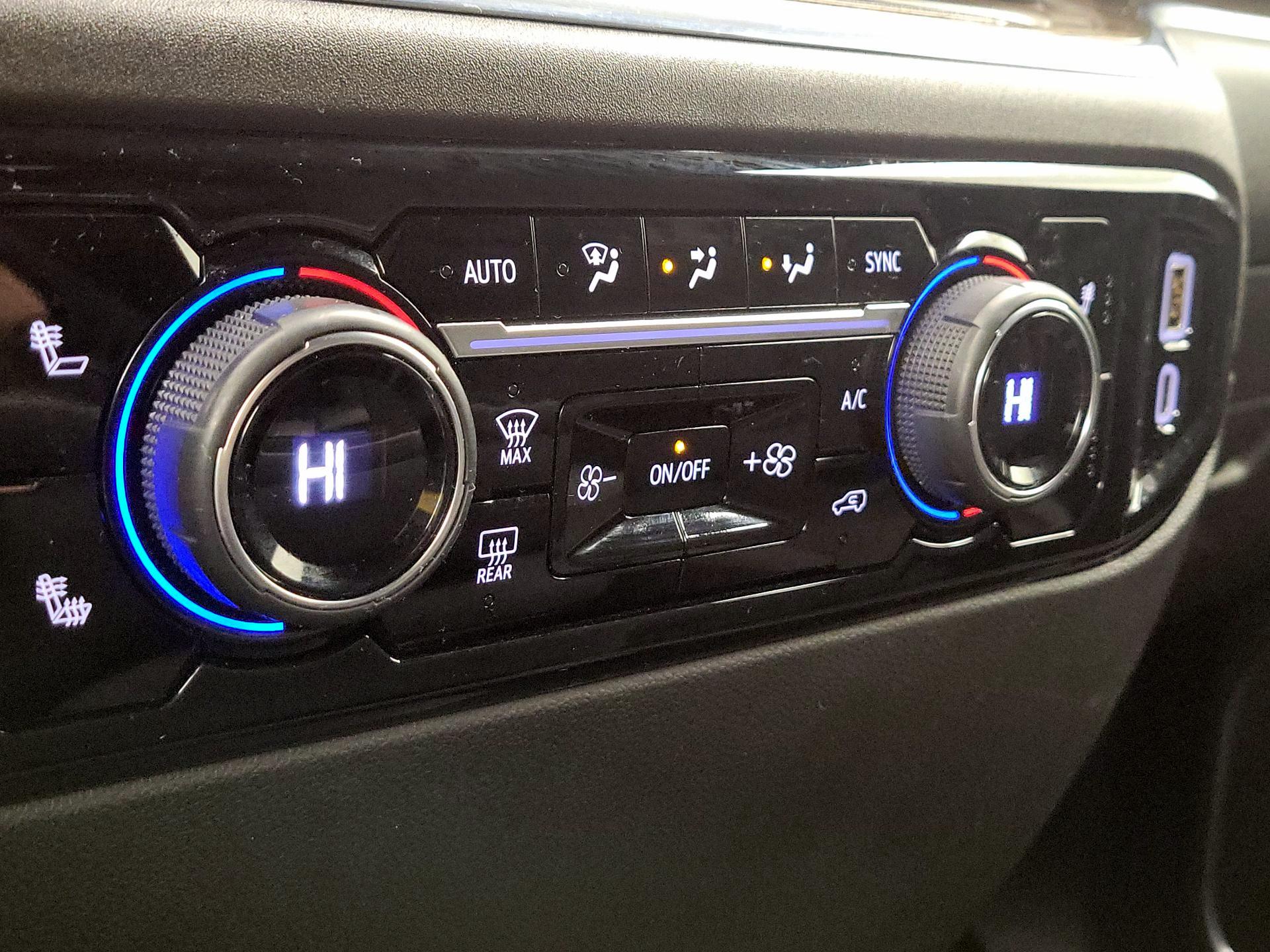 Thumbnail: 2023 Chevrolet Silverado 1500 - 16