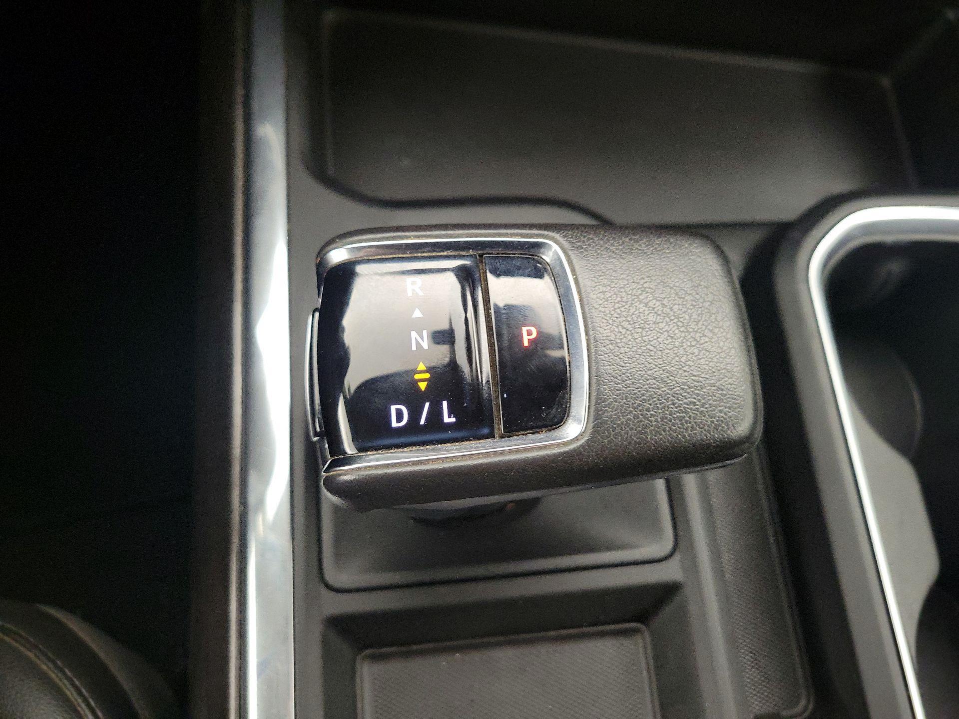 Thumbnail: 2022 Chevrolet Silverado 1500 - 17