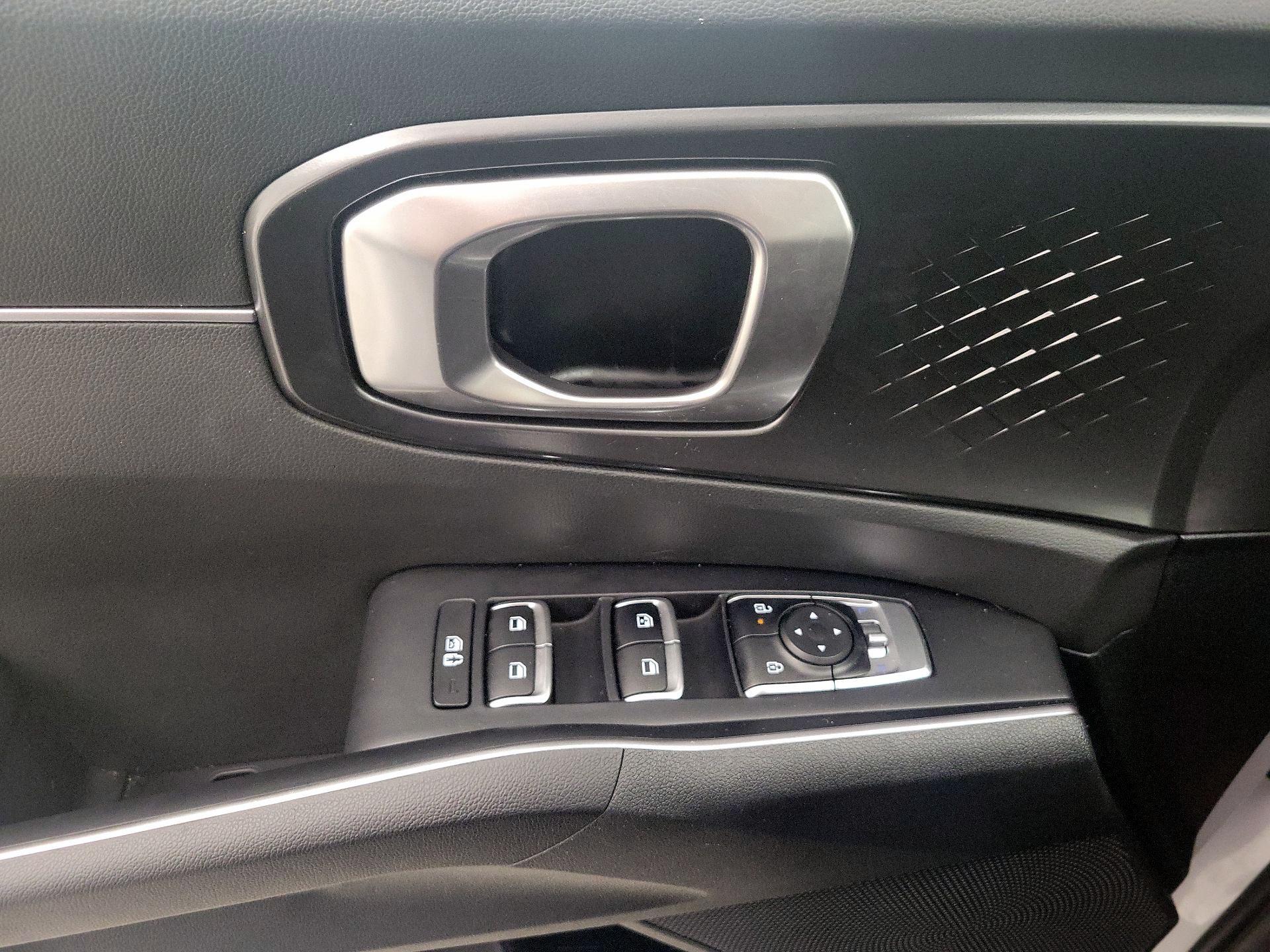 Thumbnail: 2024 Kia Sorento - 12