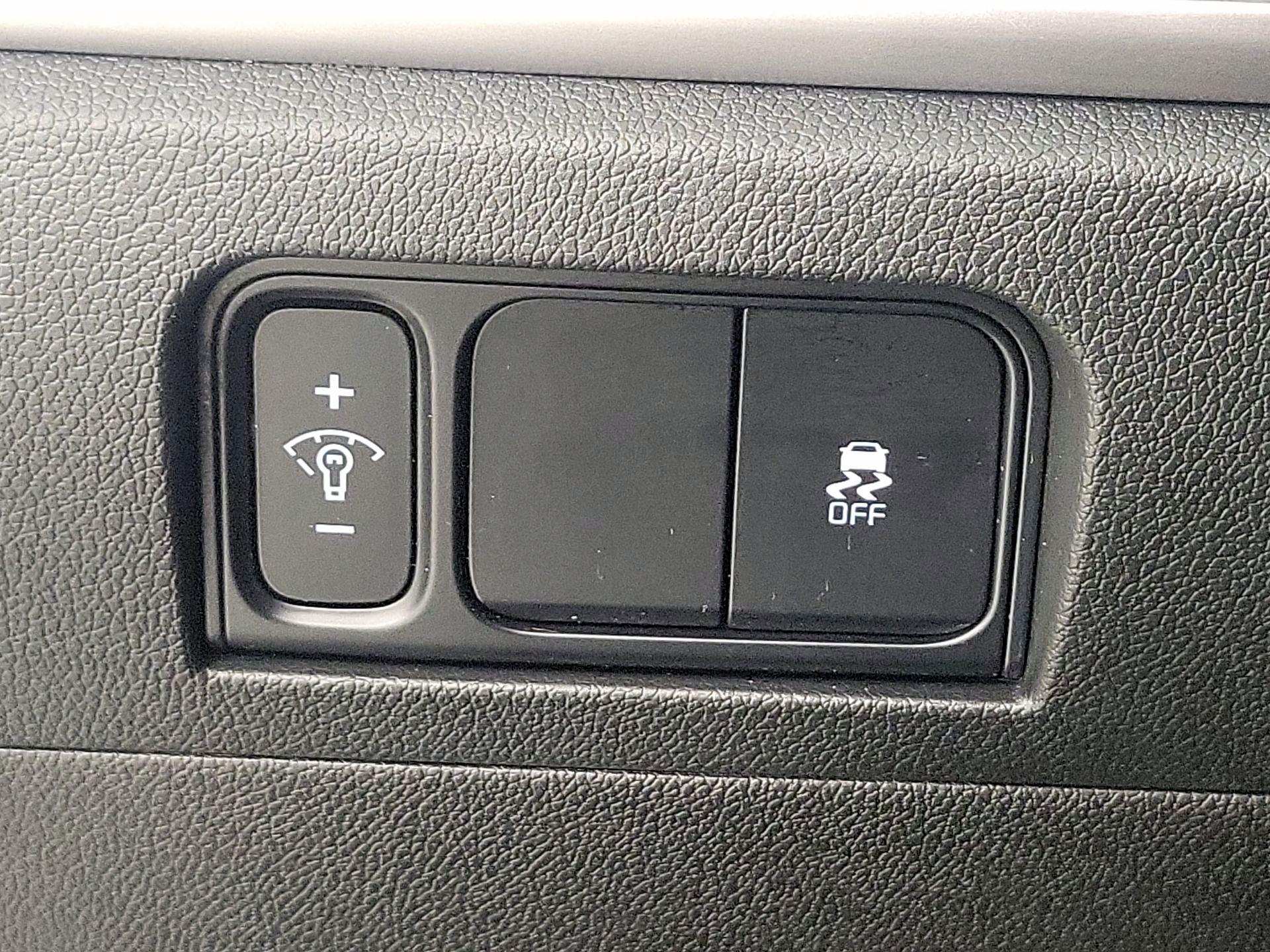 Thumbnail: 2024 Kia Sorento - 13