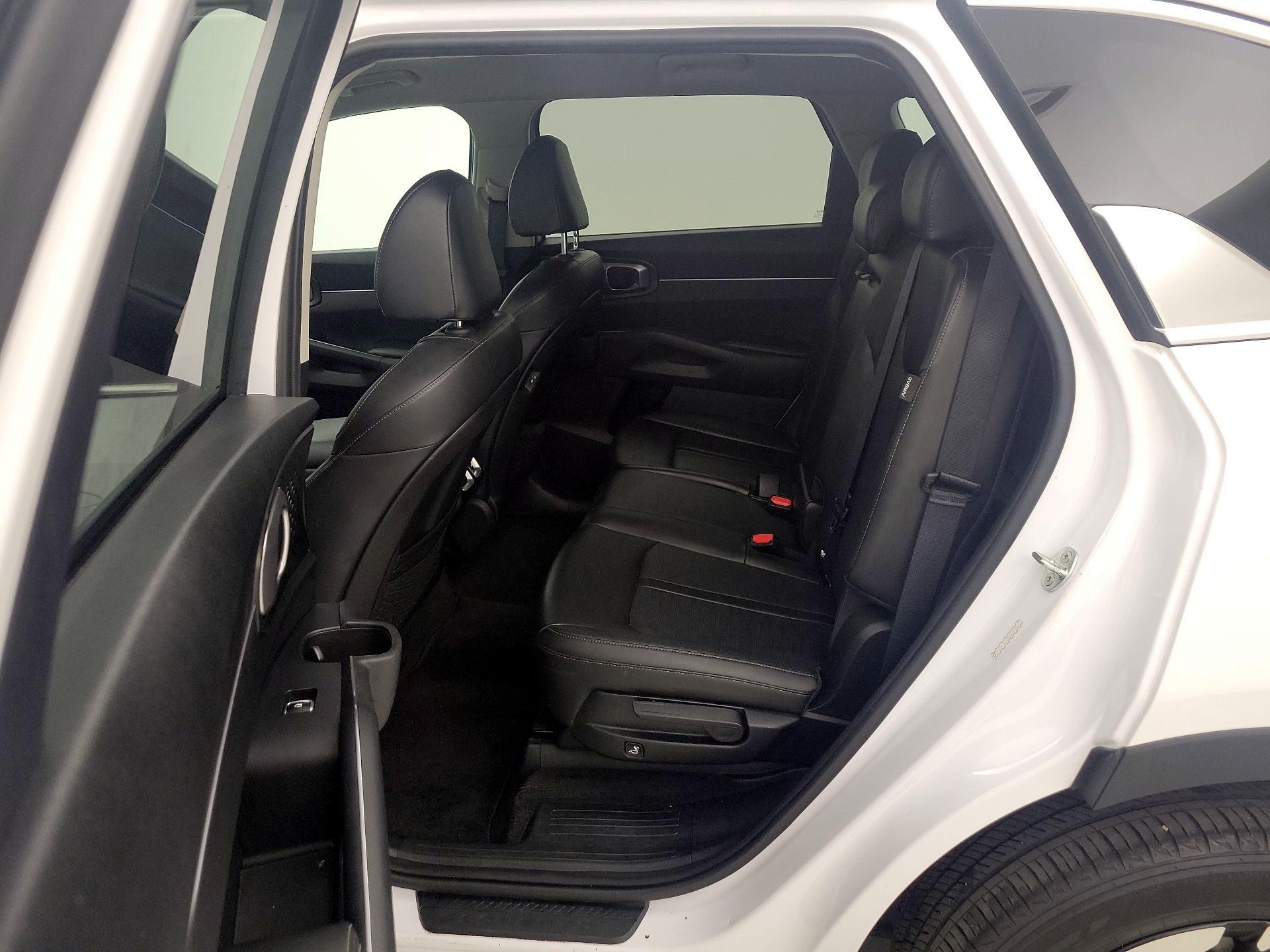 Thumbnail: 2024 Kia Sorento - 20