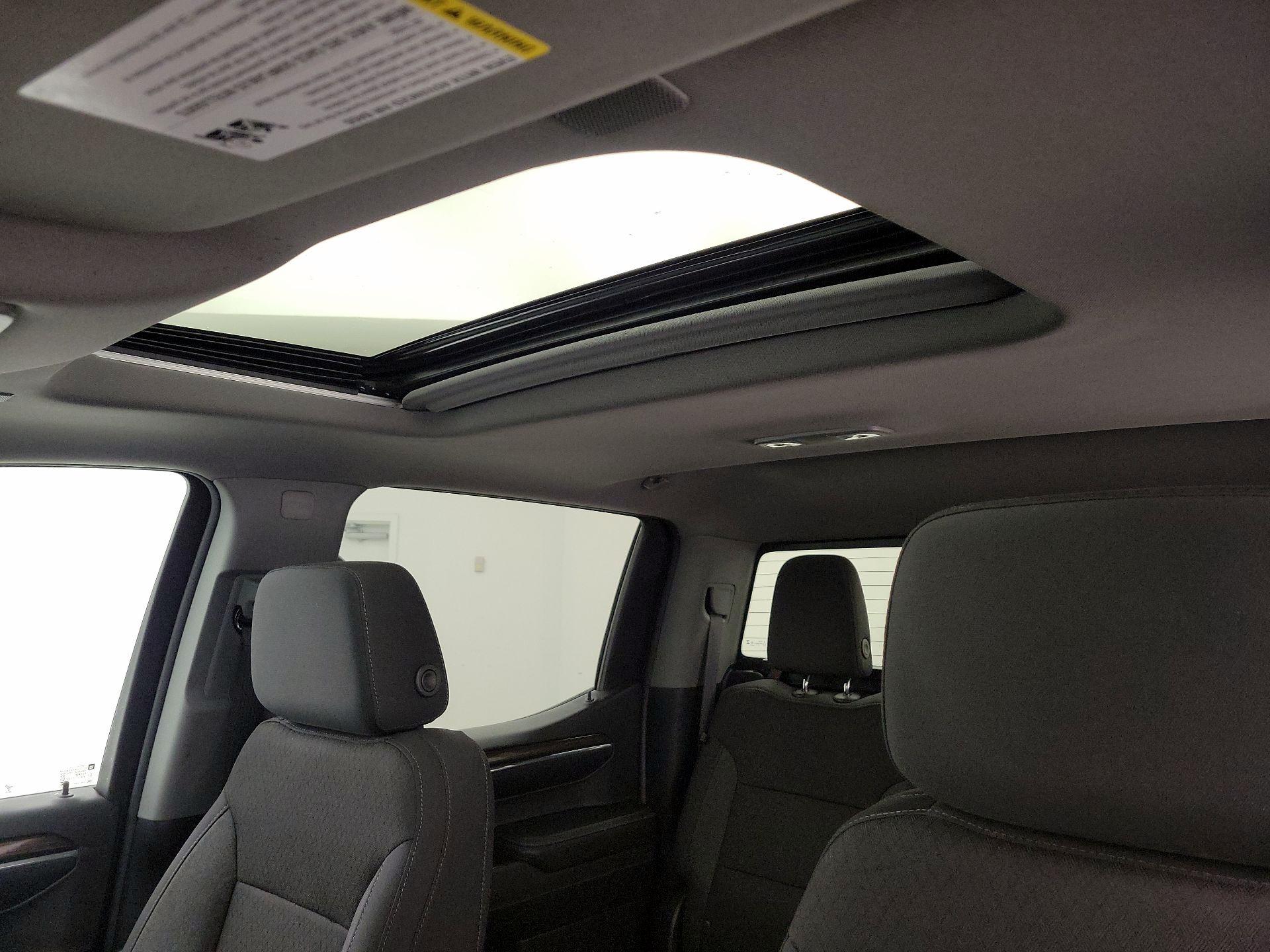 Thumbnail: 2024 Chevrolet Silverado 1500 - 19