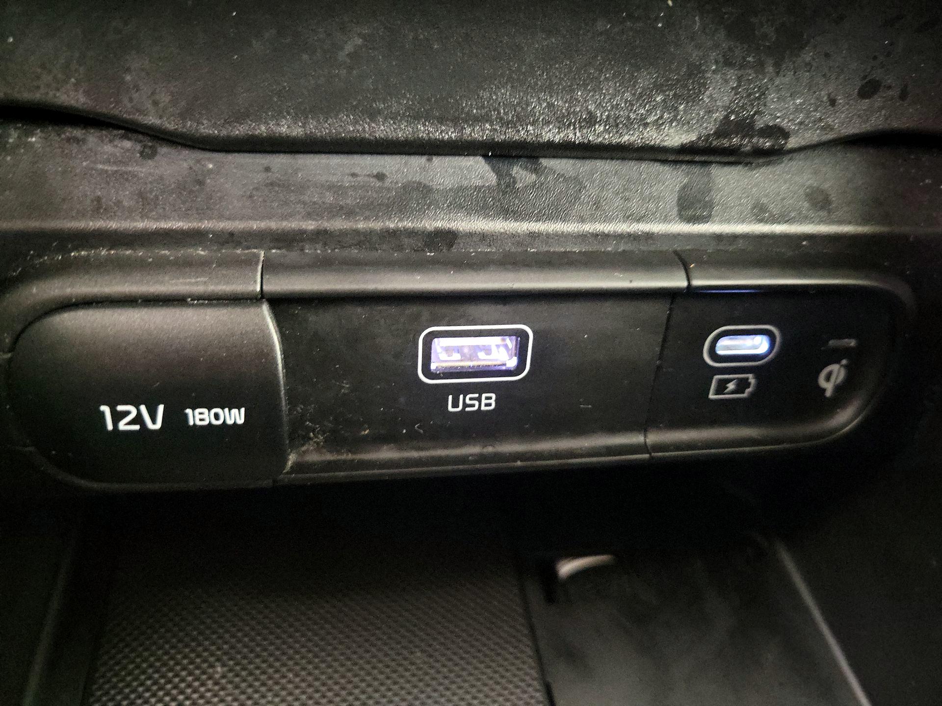 Thumbnail: 2023 Kia Telluride - 19