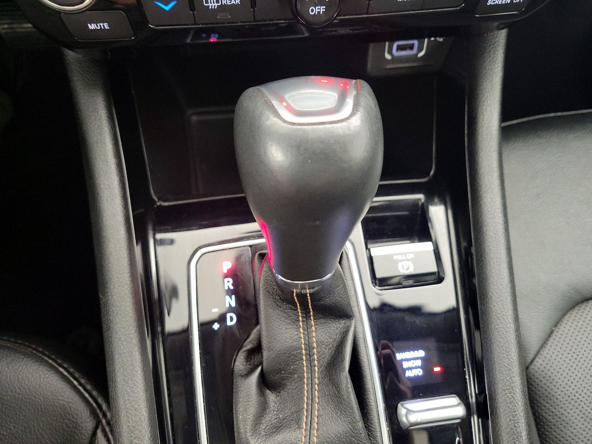 Thumbnail: 2022 Jeep Compass - 17