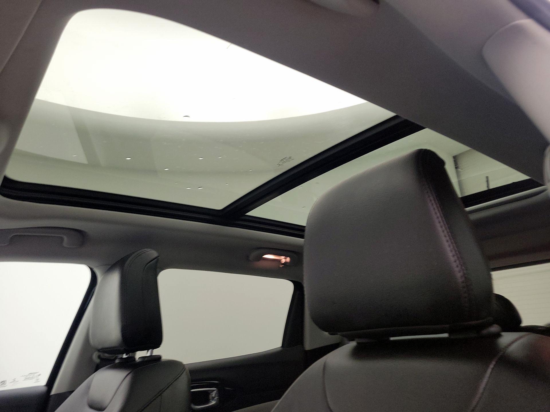 Thumbnail: 2022 Jeep Compass - 19